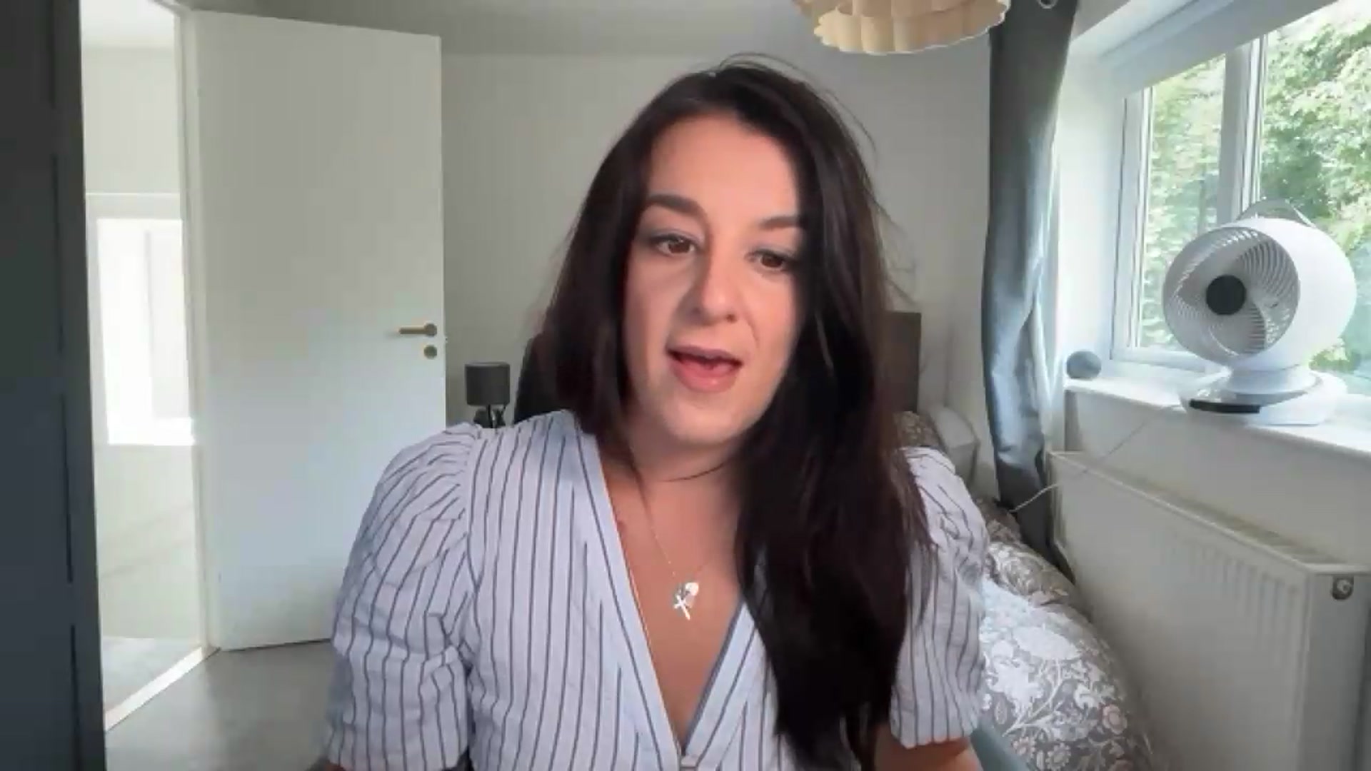 Gallery image thumbnail from yourcassiexo's myfreecams stream on, 08/16/2026, 13:28 image 15 of 20