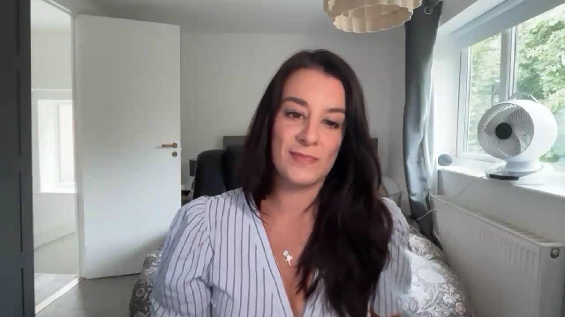 Gallery image thumbnail from yourcassiexo's myfreecams stream on, 08/16/2026, 13:28 image 3 of 20