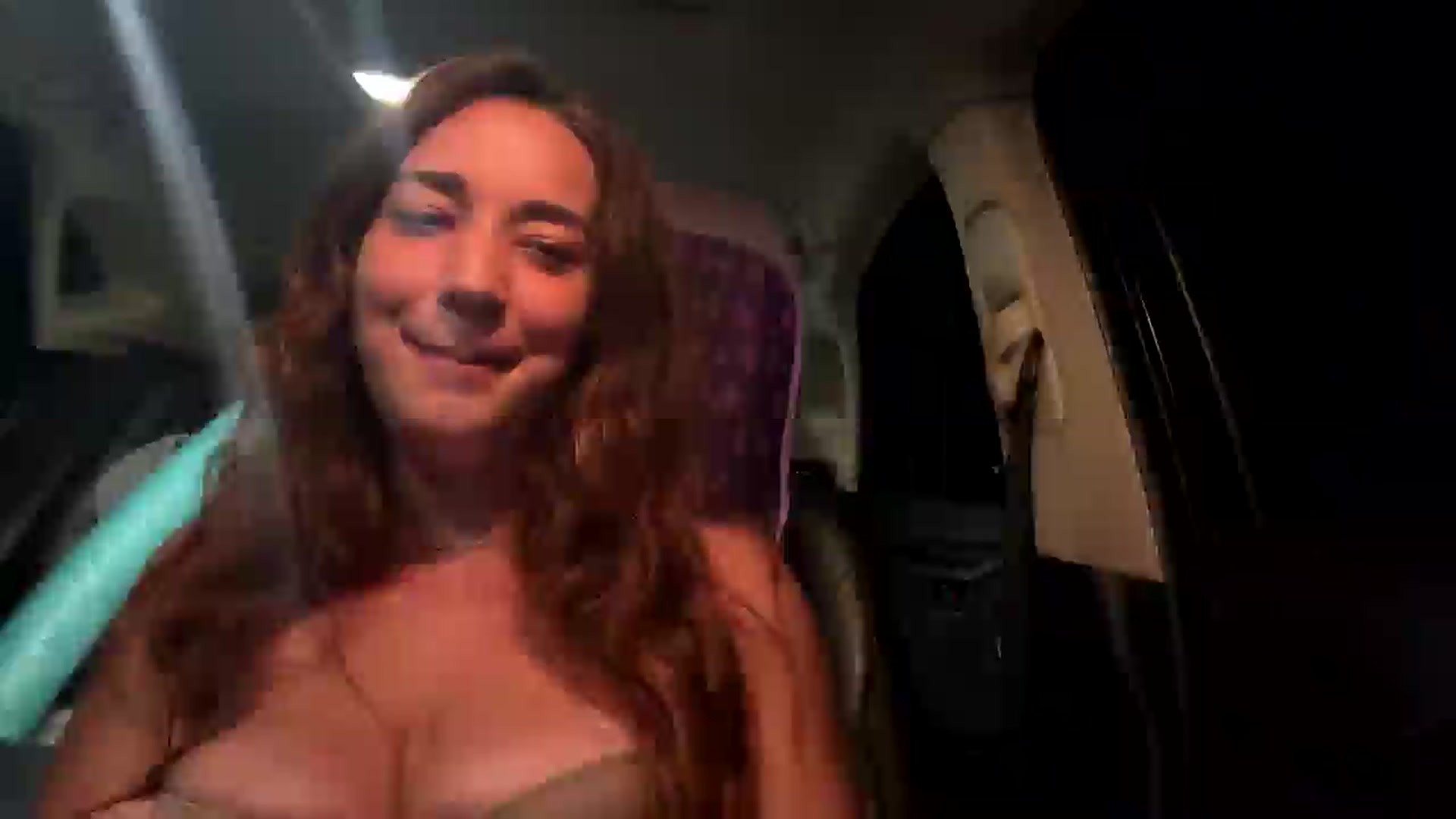 Gallery image thumbnail from yourdream3's myfreecams stream on, 05/31/2025, 07:34 image 4 of 20
