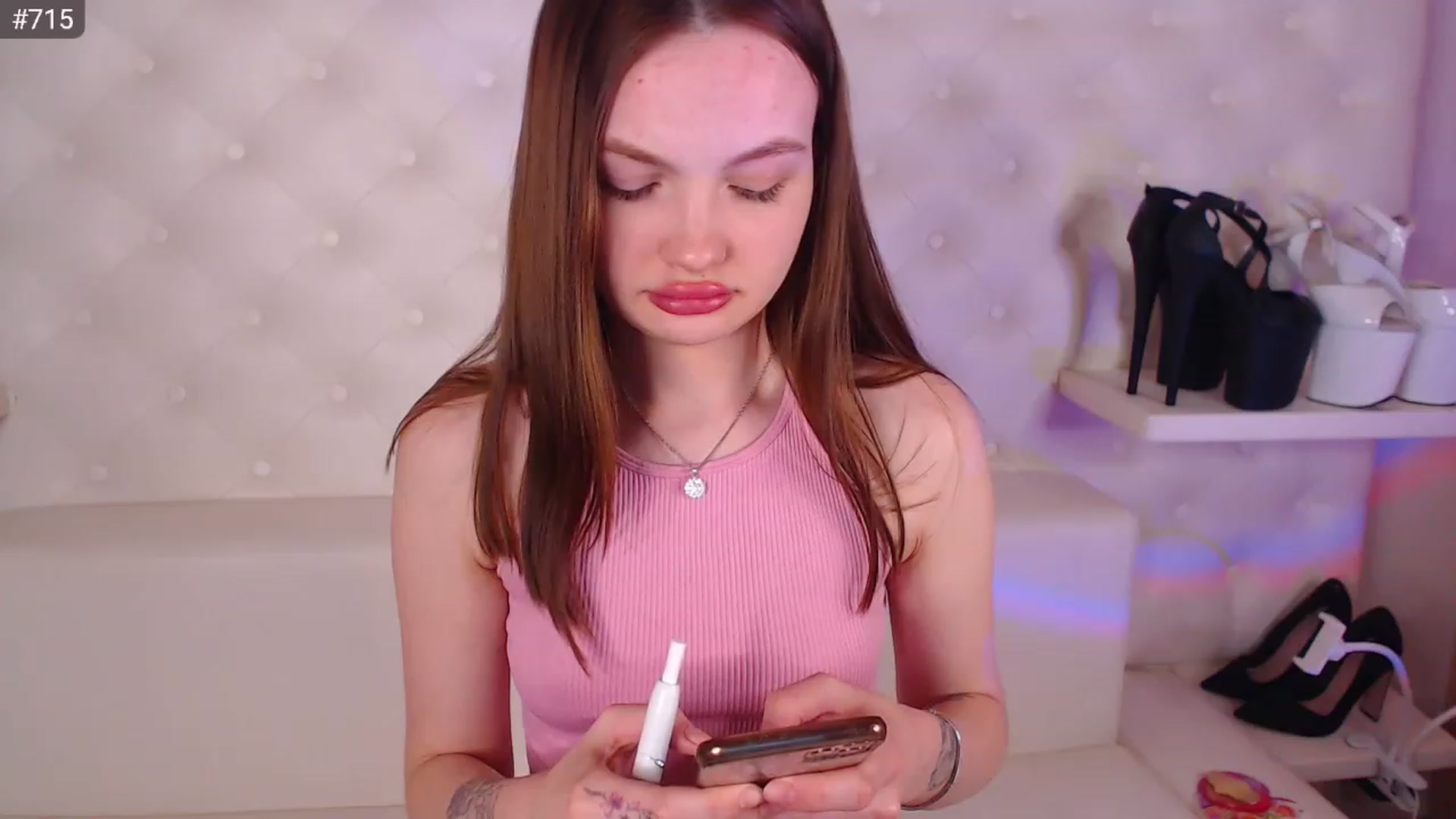 Gallery image thumbnail from yourssasha's myfreecams stream on, 02/23/2023, 23:27 image 18 of 20
