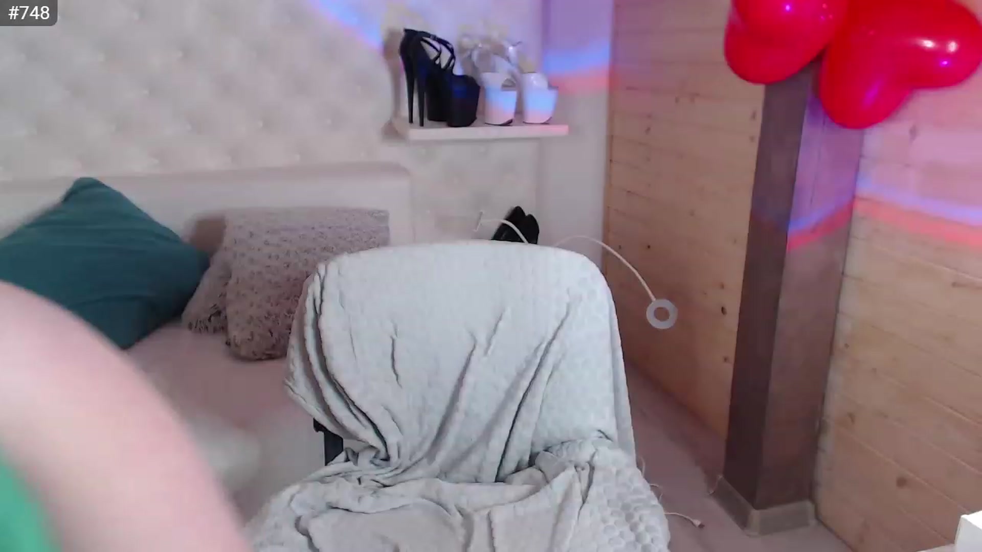 Gallery image thumbnail from yourssasha's myfreecams stream on, 02/25/2023, 22:45 image 16 of 20