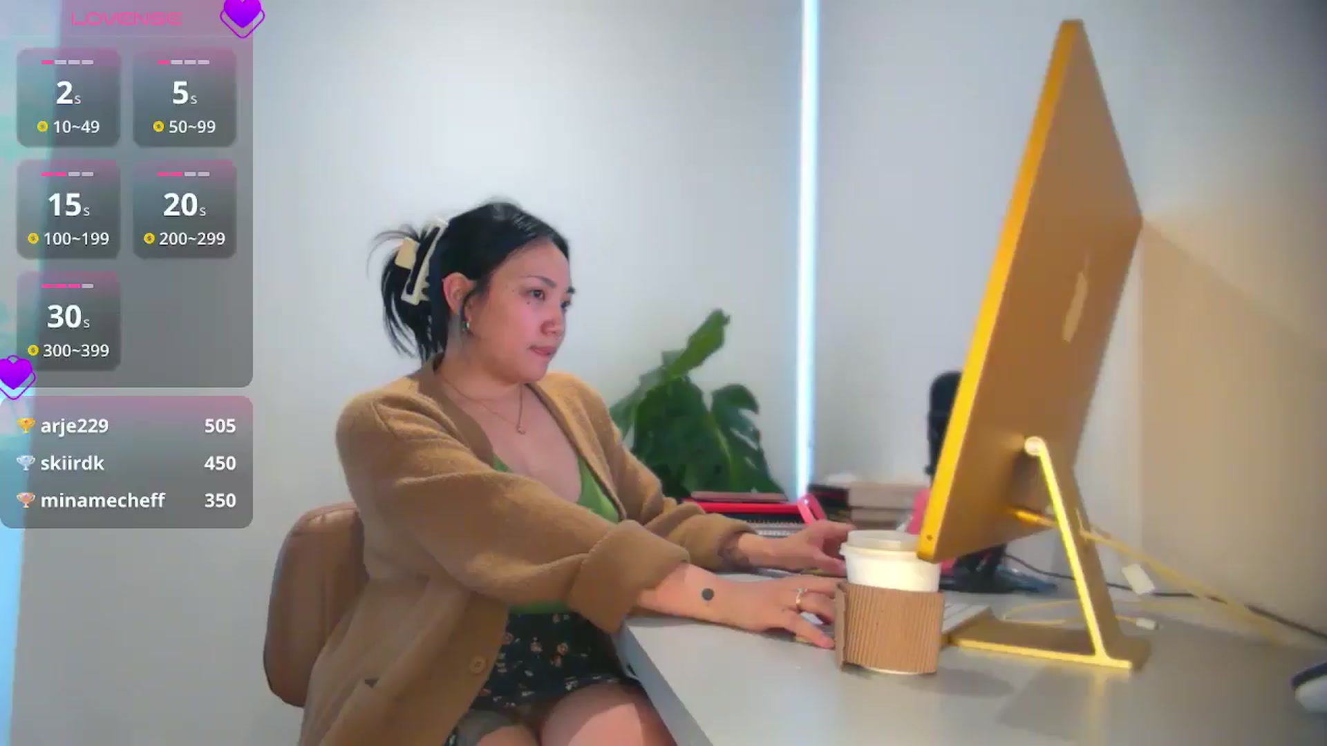 Gallery image thumbnail from yumihana__26's myfreecams stream on, 09/01/2025, 16:09 image 1 of 20