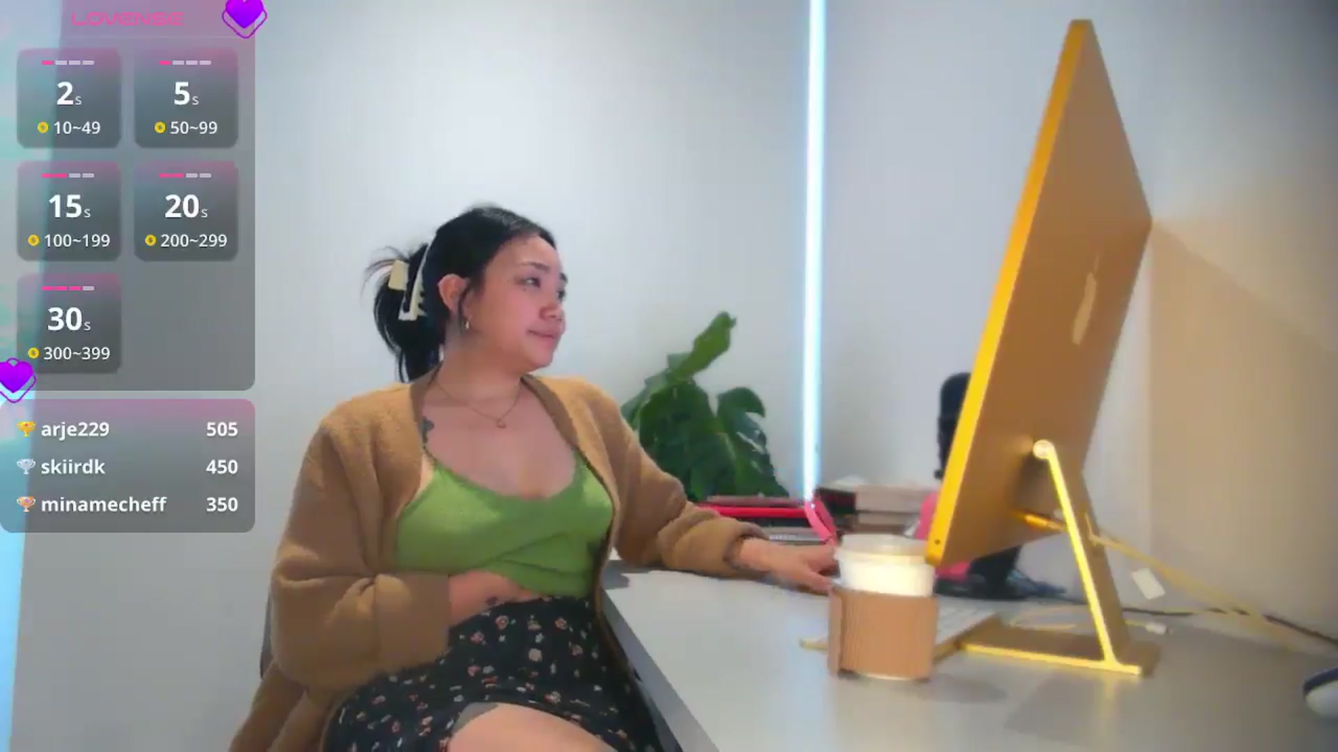 Gallery image thumbnail from yumihana__26's myfreecams stream on, 09/01/2025, 16:09 image 7 of 20