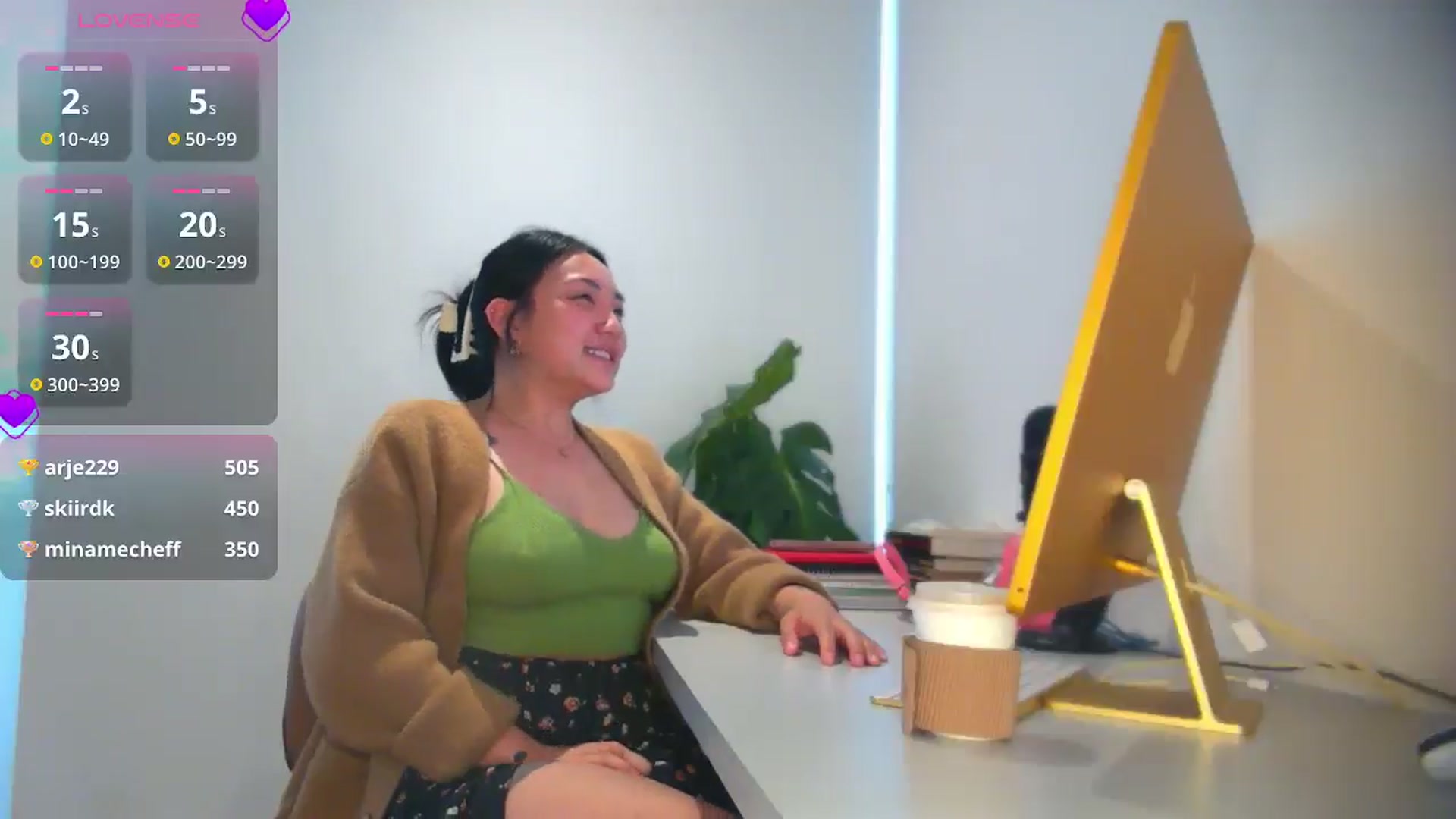Gallery image thumbnail from yumihana__26's myfreecams stream on, 09/01/2025, 16:09 image 11 of 20