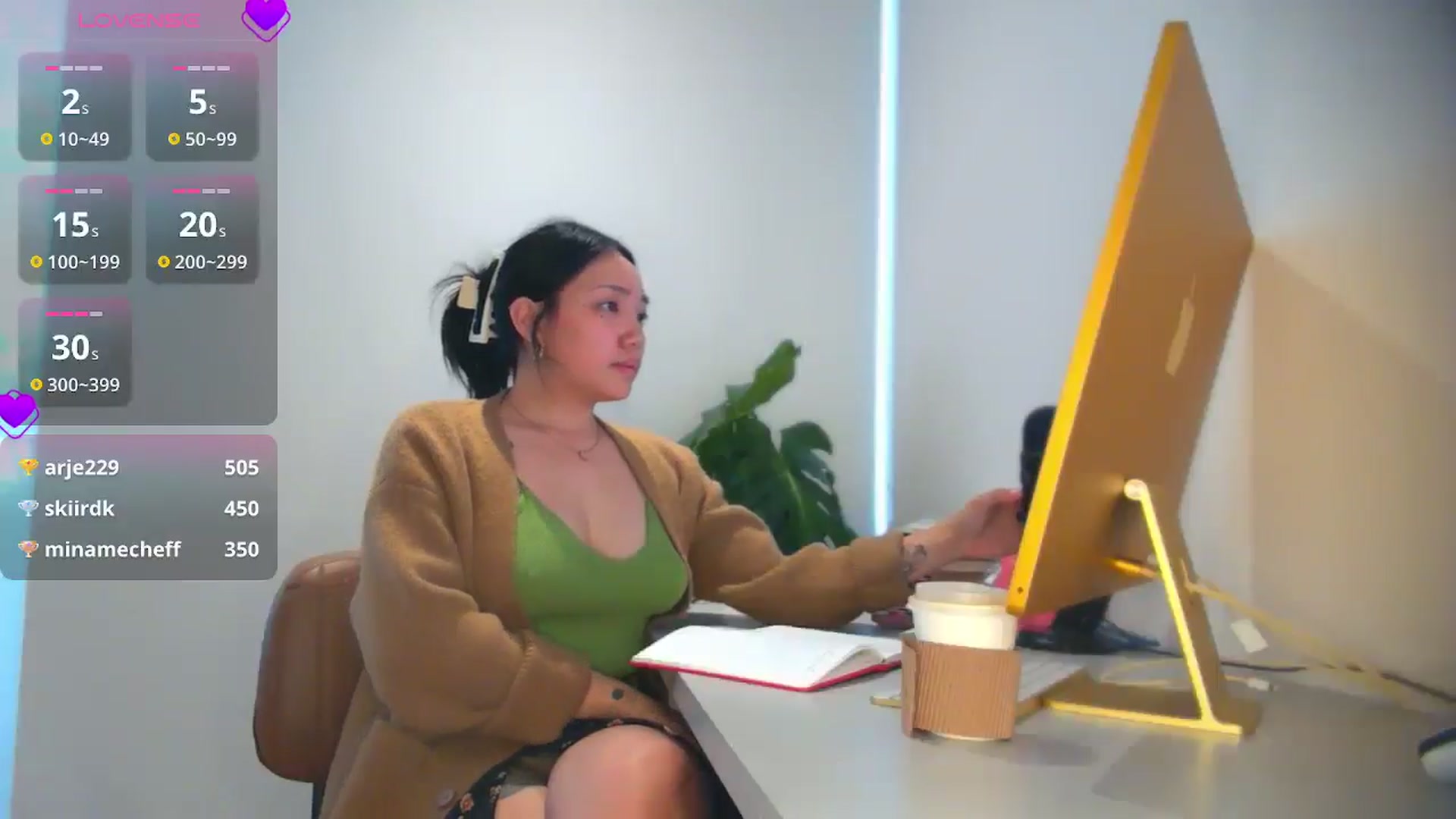 Gallery image thumbnail from yumihana__26's myfreecams stream on, 09/01/2025, 16:09 image 17 of 20