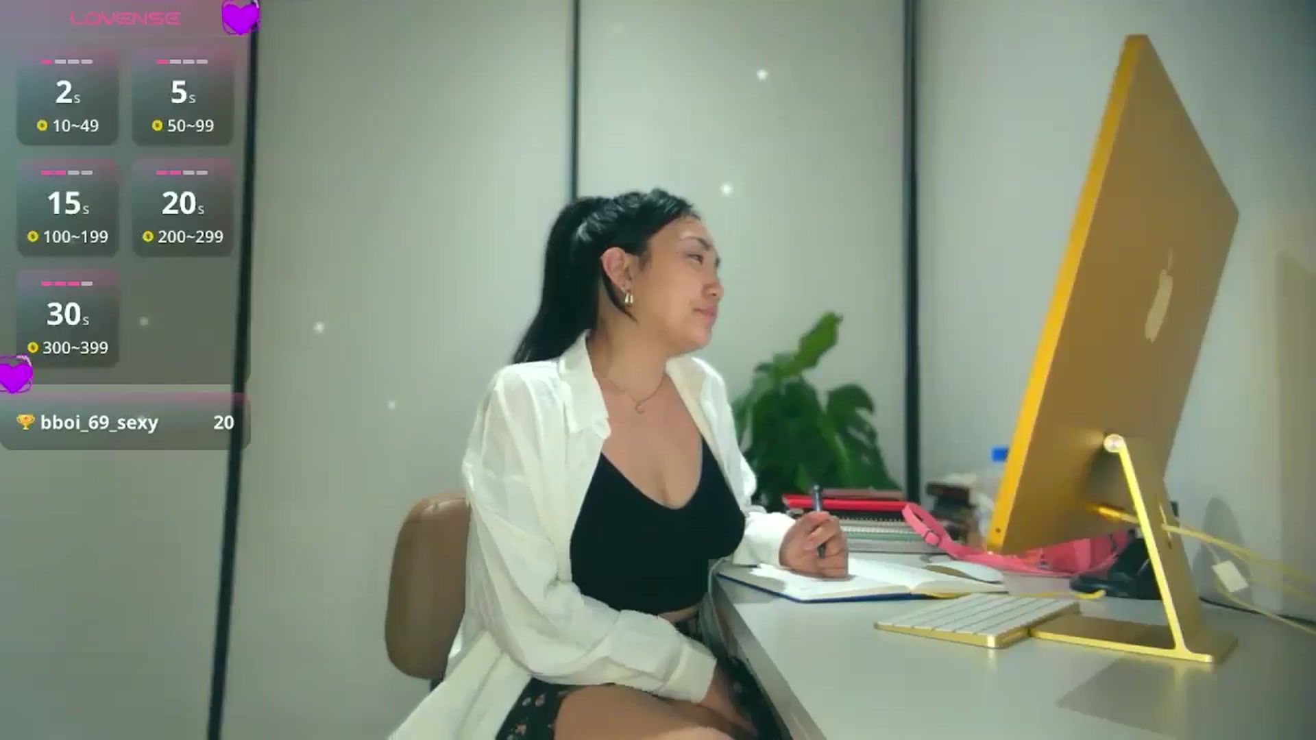 Gallery image thumbnail from yumihana__26's myfreecams stream on, 09/03/2025, 03:01 image 9 of 20