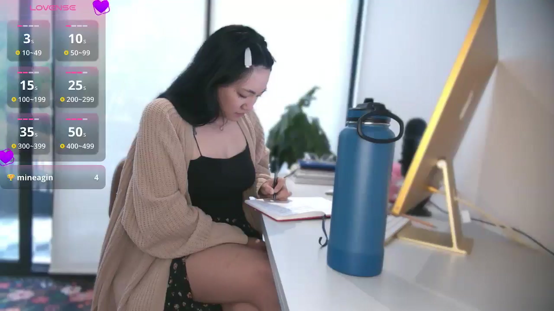 Gallery image thumbnail from yumihana__26's myfreecams stream on, 09/15/2025, 16:20 image 10 of 20