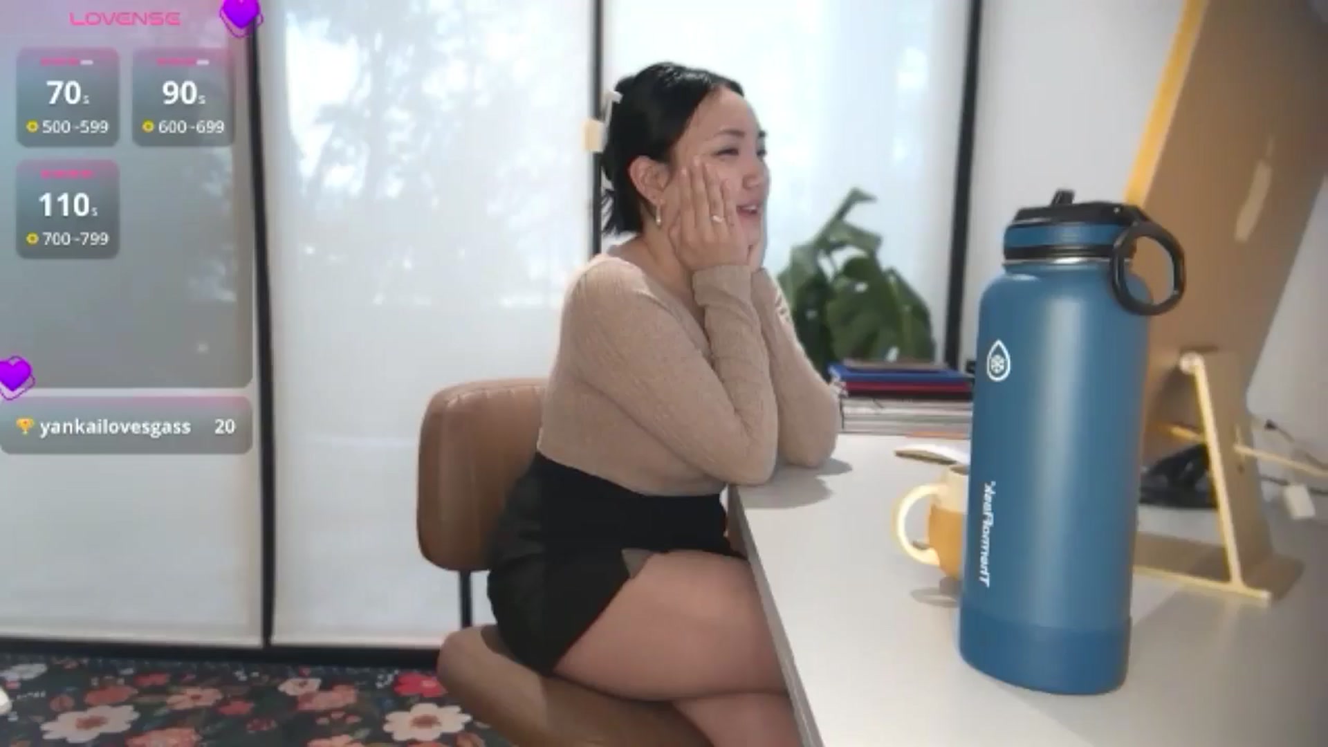 Gallery image thumbnail from yumihana__26's myfreecams stream on, 10/02/2025, 14:31 image 10 of 20