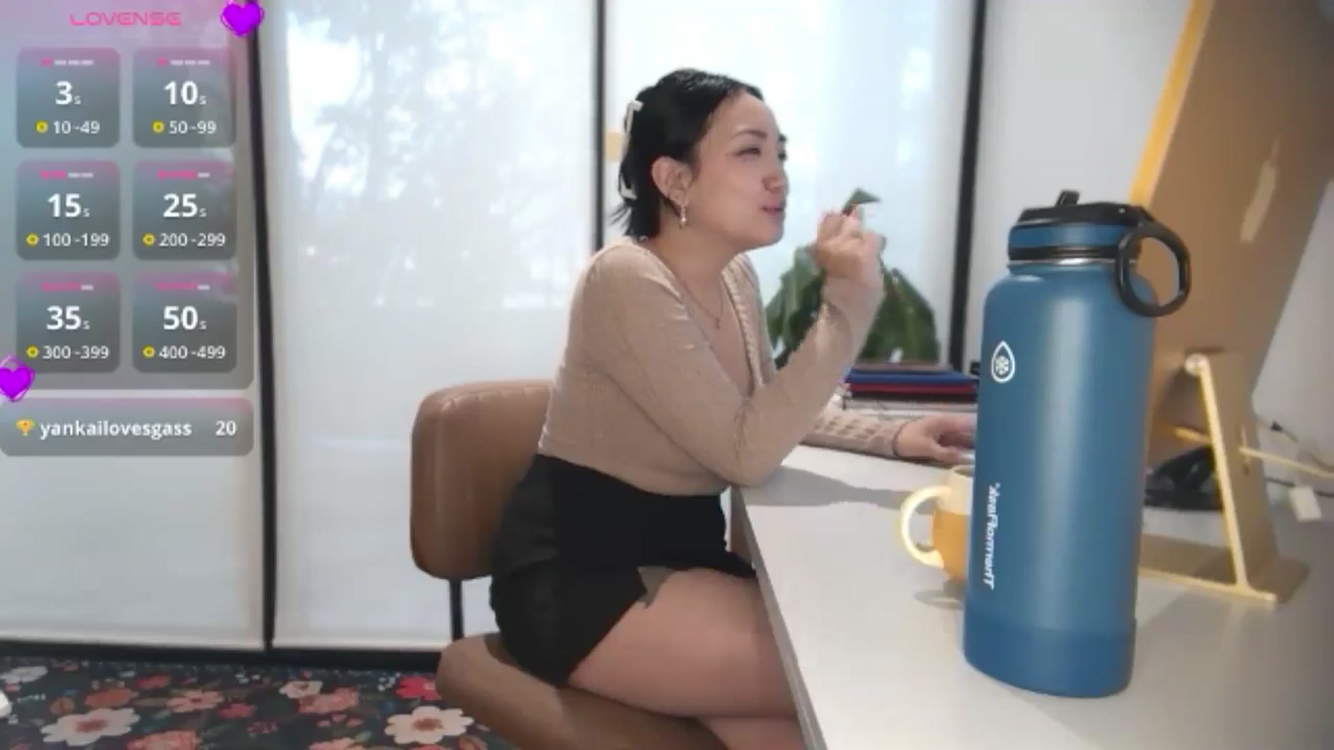 Gallery image thumbnail from yumihana__26's myfreecams stream on, 10/02/2025, 14:31 image 13 of 20