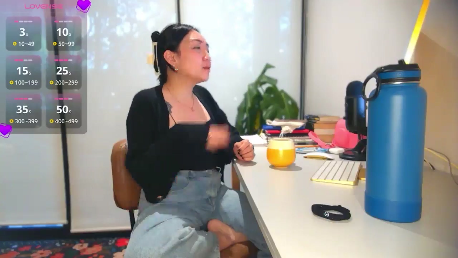 Gallery image thumbnail from yumihana__26's myfreecams stream on, 10/08/2025, 14:07 image 6 of 20