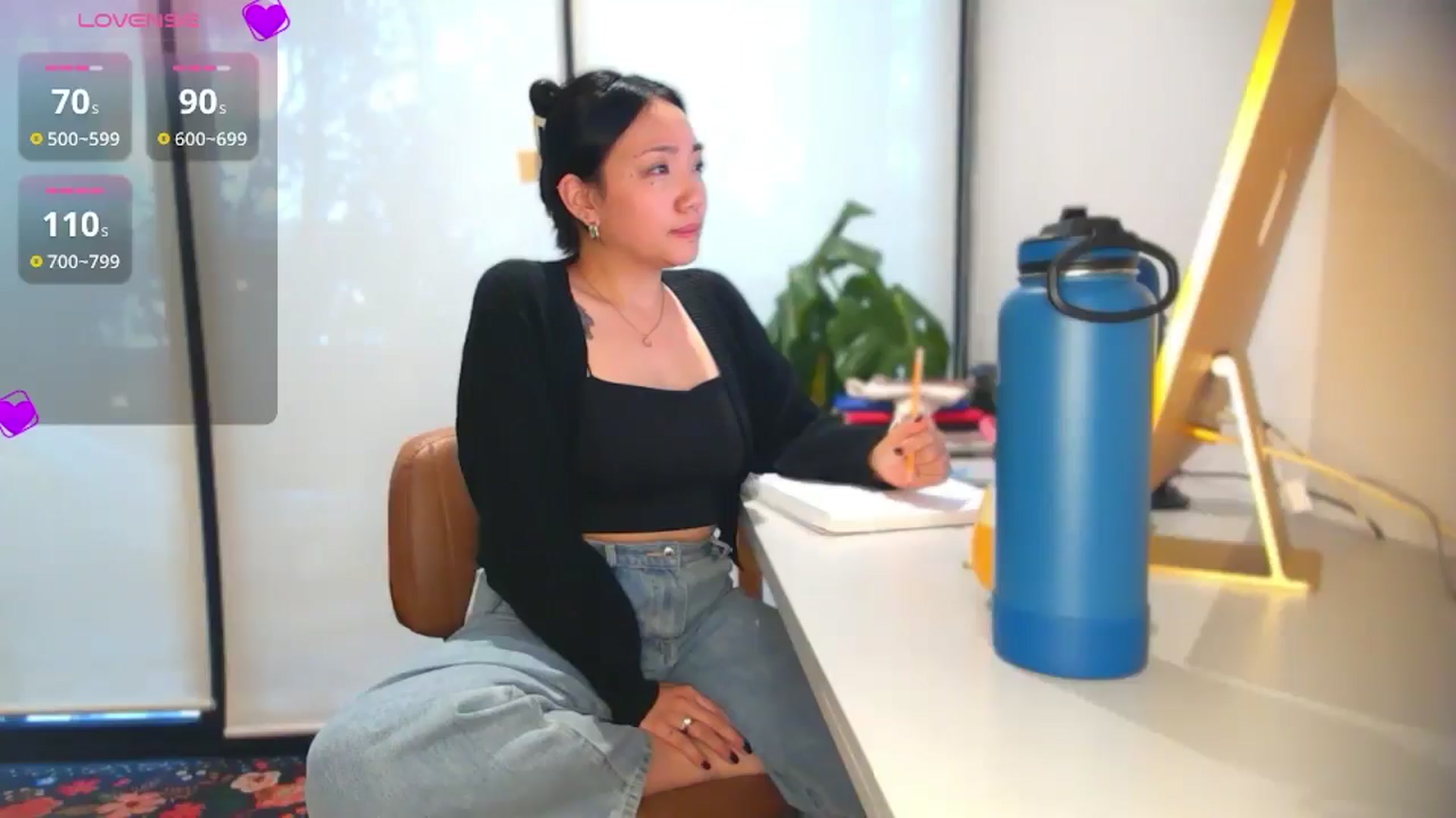 Gallery image thumbnail from yumihana__26's myfreecams stream on, 10/08/2025, 14:07 image 11 of 20
