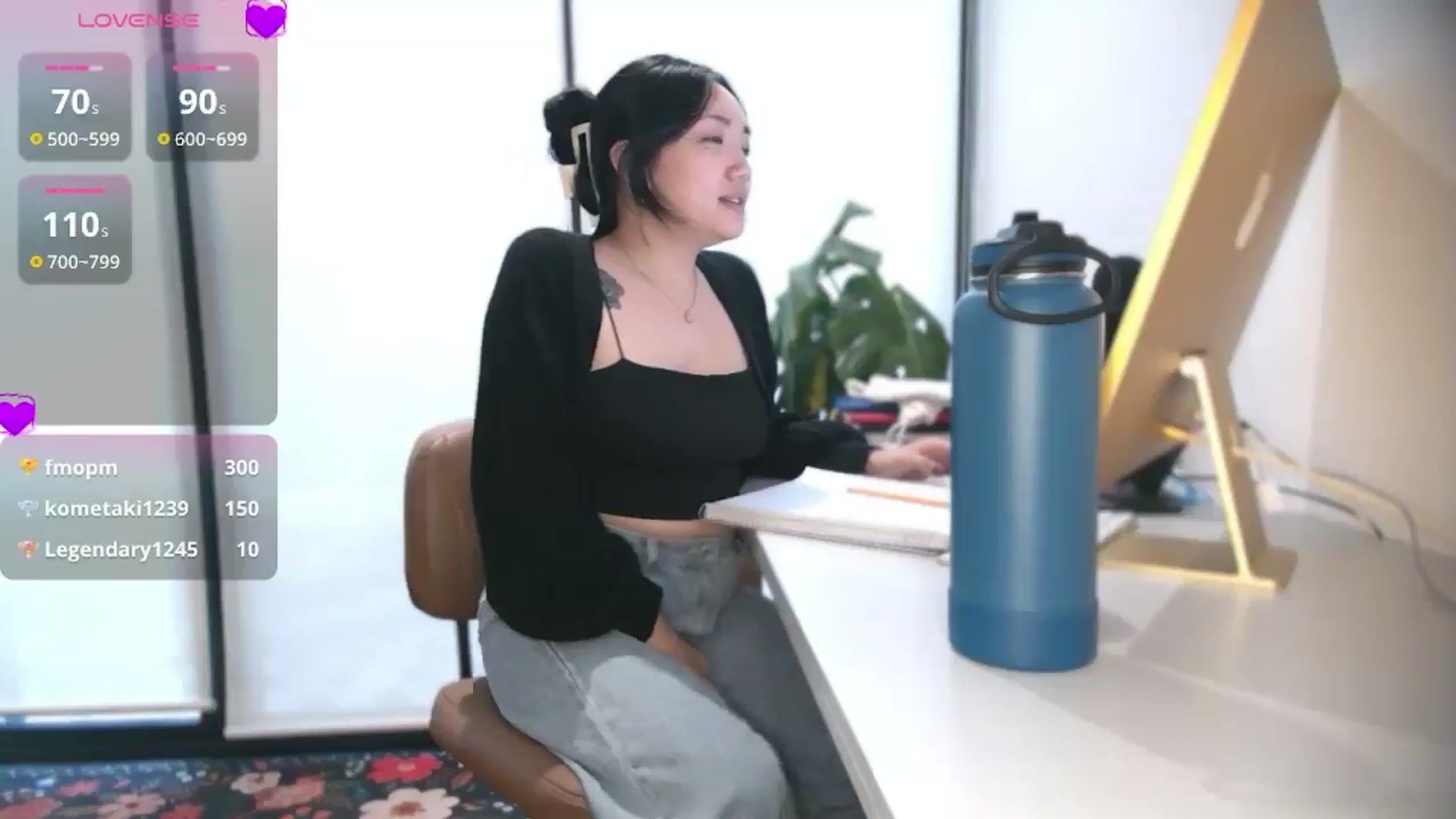 Gallery image thumbnail from yumihana__26's myfreecams stream on, 10/08/2025, 15:18 image 16 of 20