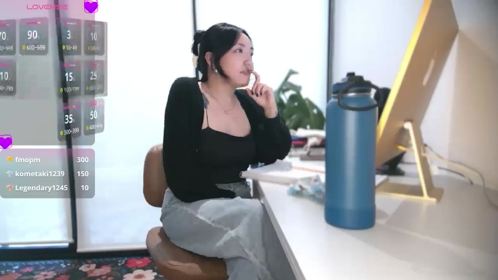 Gallery image thumbnail from yumihana__26's myfreecams stream on, 10/08/2025, 15:18 image 10 of 20