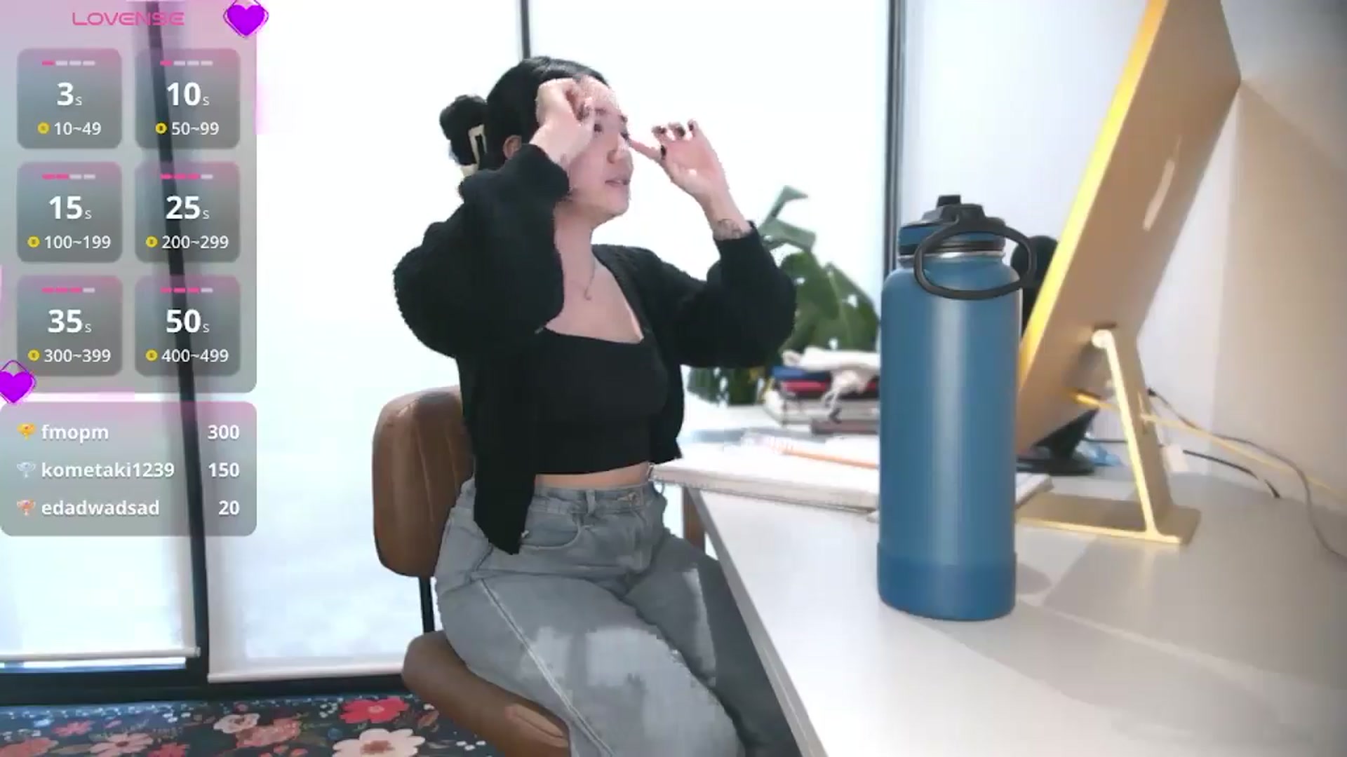 Gallery image thumbnail from yumihana__26's myfreecams stream on, 10/08/2025, 15:18 image 18 of 20