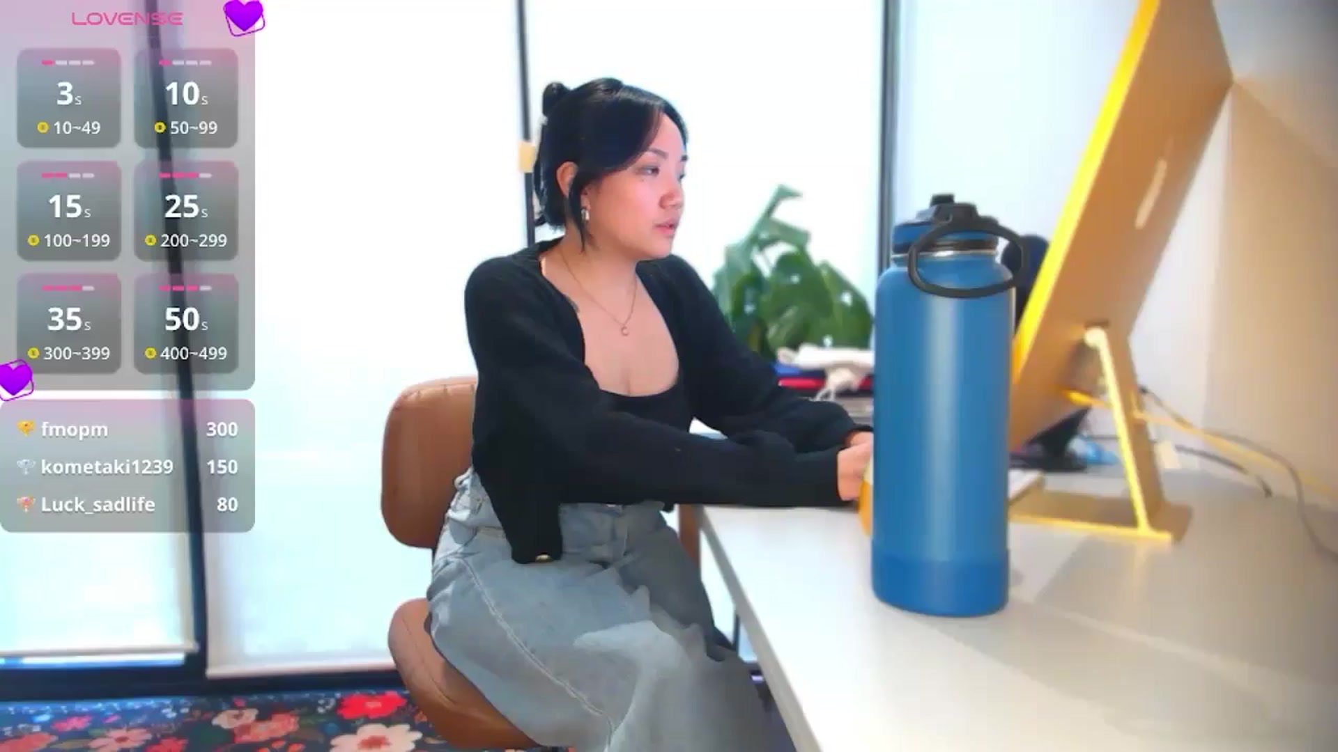 Gallery image thumbnail from yumihana__26's myfreecams stream on, 10/08/2025, 16:21 image 14 of 20