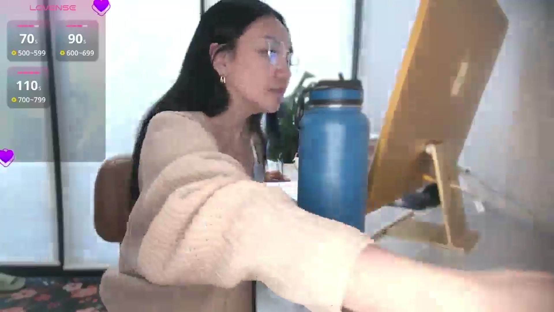 Gallery image thumbnail from yumihana__26's myfreecams stream on, 10/16/2025, 17:22 image 4 of 20