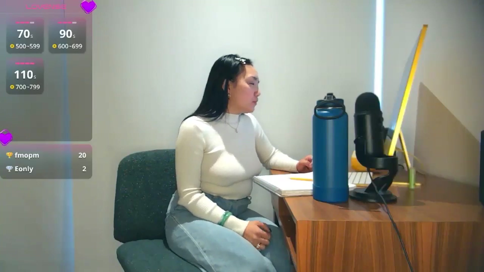 Gallery image thumbnail from yumihana__26's myfreecams stream on, 11/11/2025, 21:29 image 12 of 20