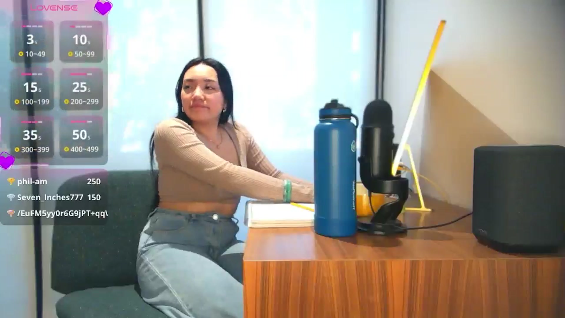 Gallery image thumbnail from yumihana__26's myfreecams stream on, 11/14/2025, 14:40 image 7 of 20
