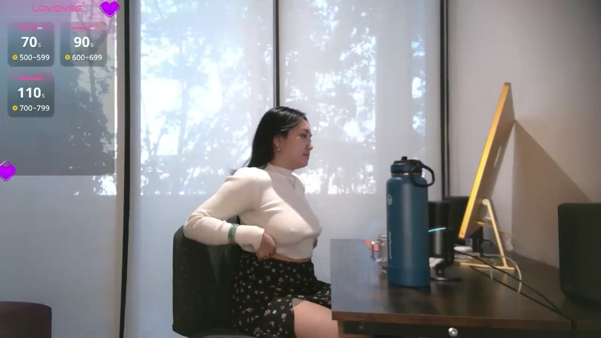 Gallery image thumbnail from yumihana__26's myfreecams stream on, 12/01/2025, 14:29 image 10 of 20