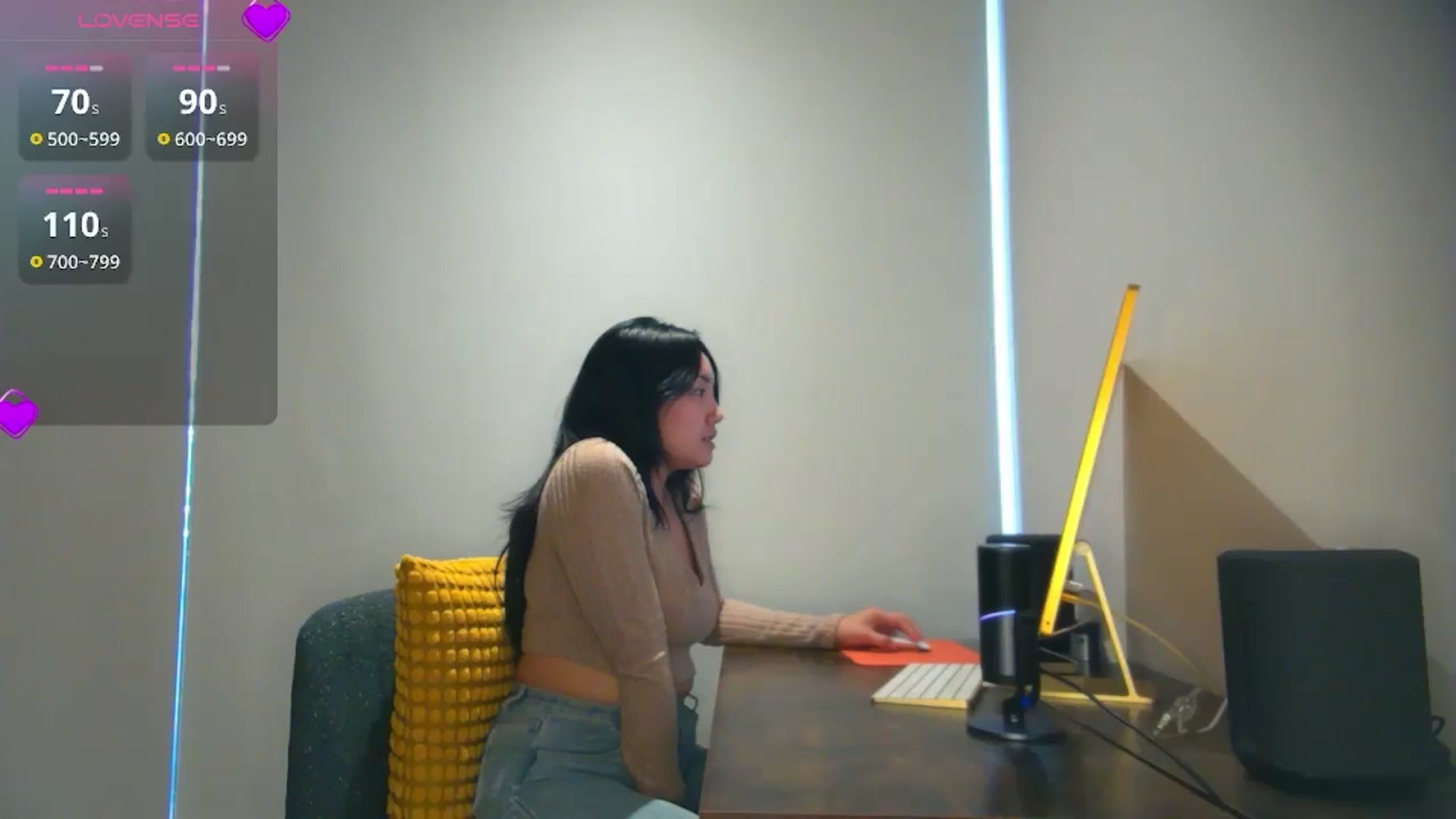 Gallery image thumbnail from yumihana__26's myfreecams stream on, 12/17/2025, 20:46 image 7 of 20