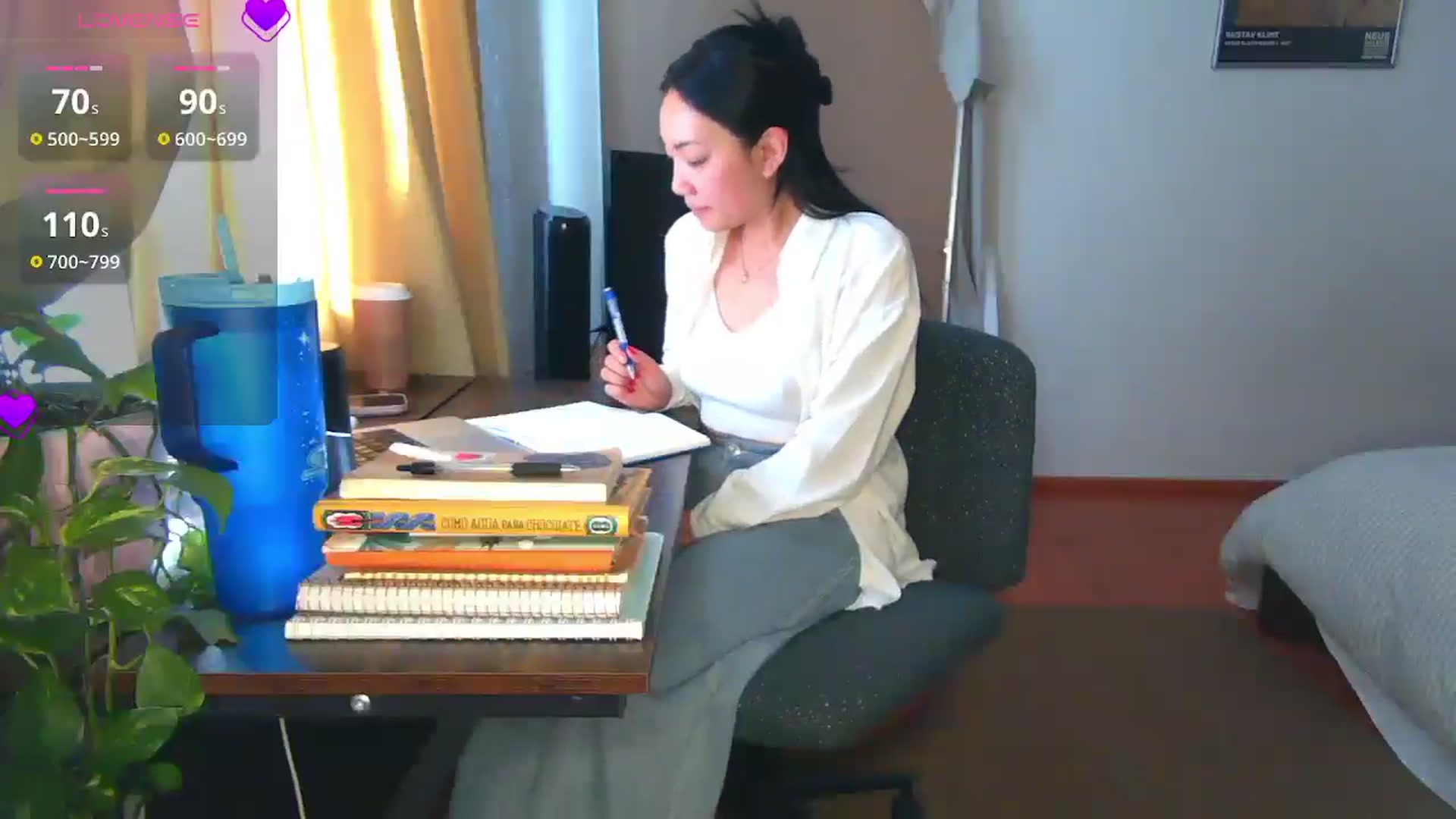 Gallery image thumbnail from yumihana__26's myfreecams stream on, 03/23/2026, 15:56 image 12 of 20