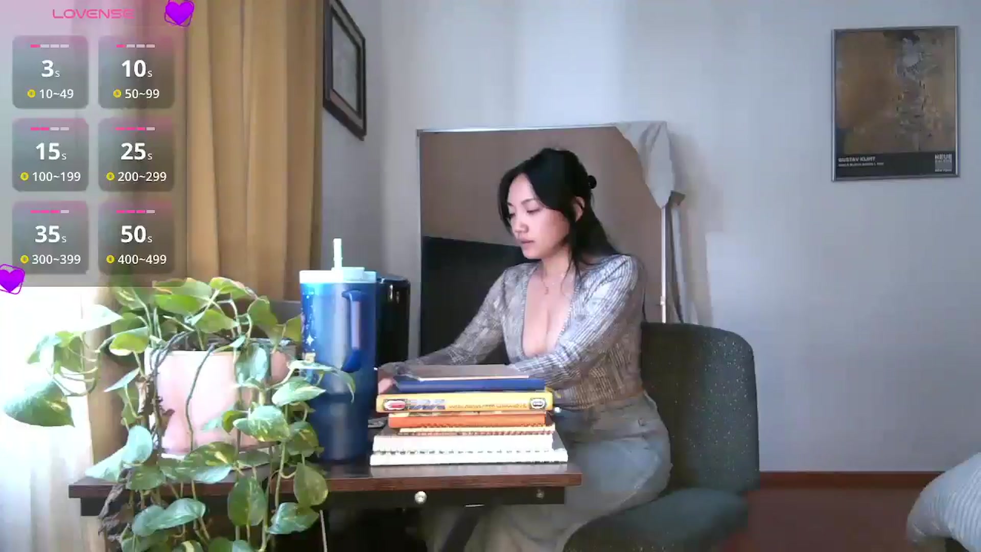 Gallery image thumbnail from yumihana__26's myfreecams stream on, 03/23/2026, 19:09 image 10 of 20