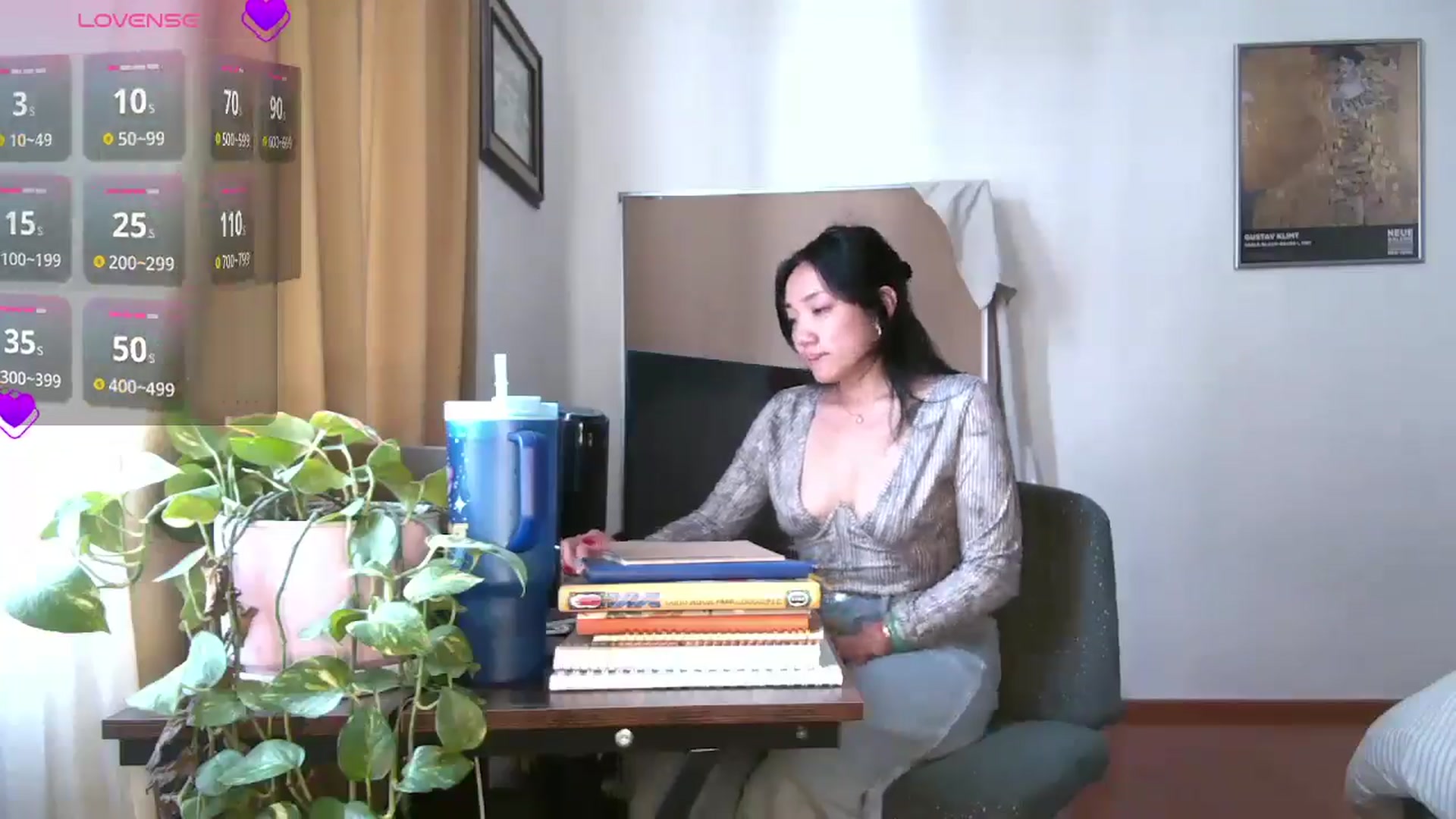 Gallery image thumbnail from yumihana__26's myfreecams stream on, 03/23/2026, 19:09 image 17 of 20