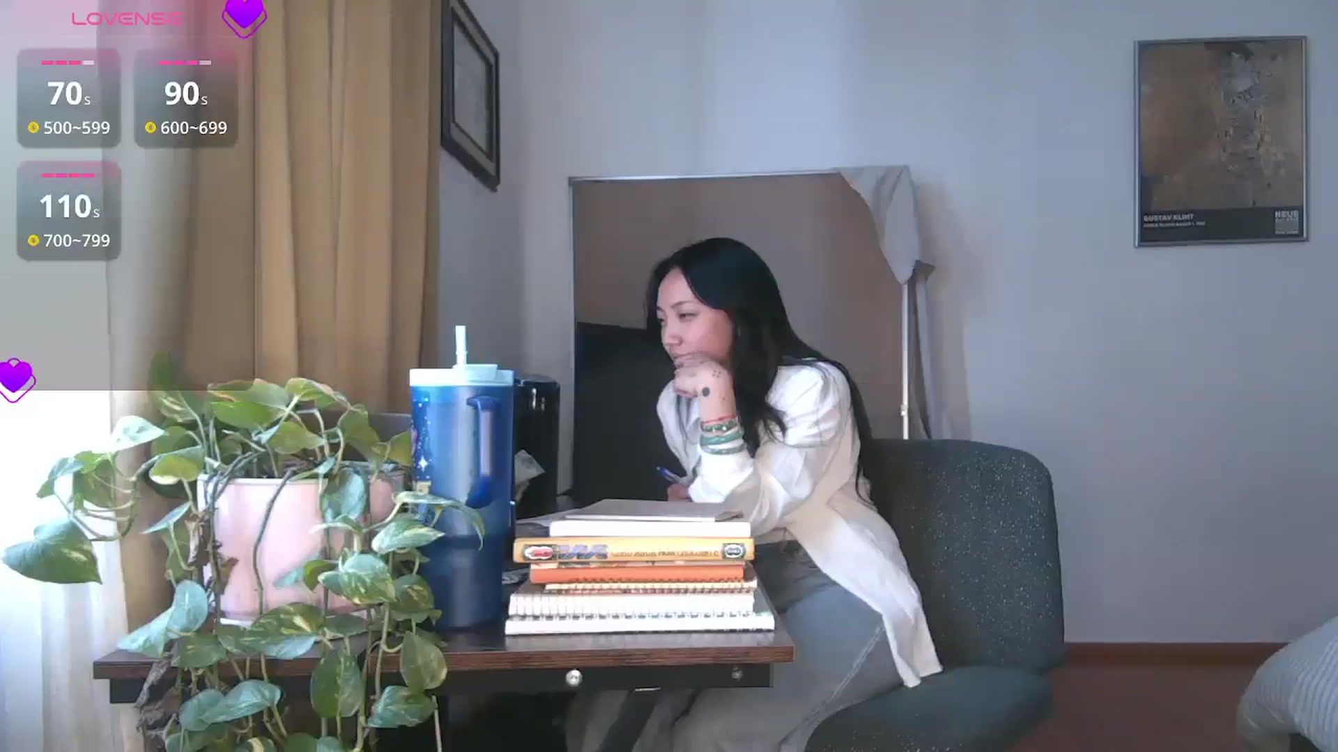 Gallery image thumbnail from yumihana__26's myfreecams stream on, 03/23/2026, 21:47 image 9 of 20