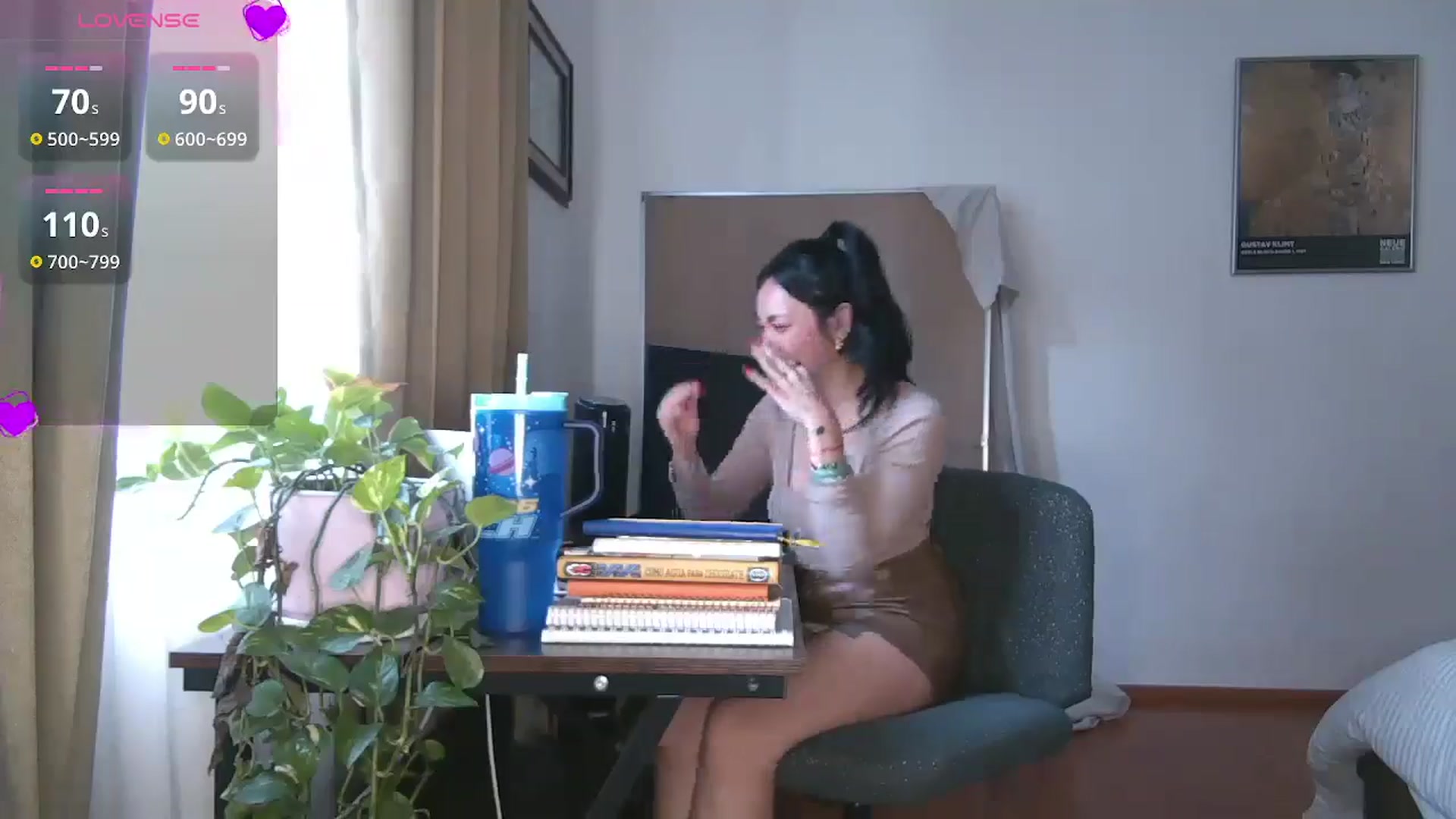 Gallery image thumbnail from yumihana__26's myfreecams stream on, 03/24/2026, 19:27 image 6 of 20