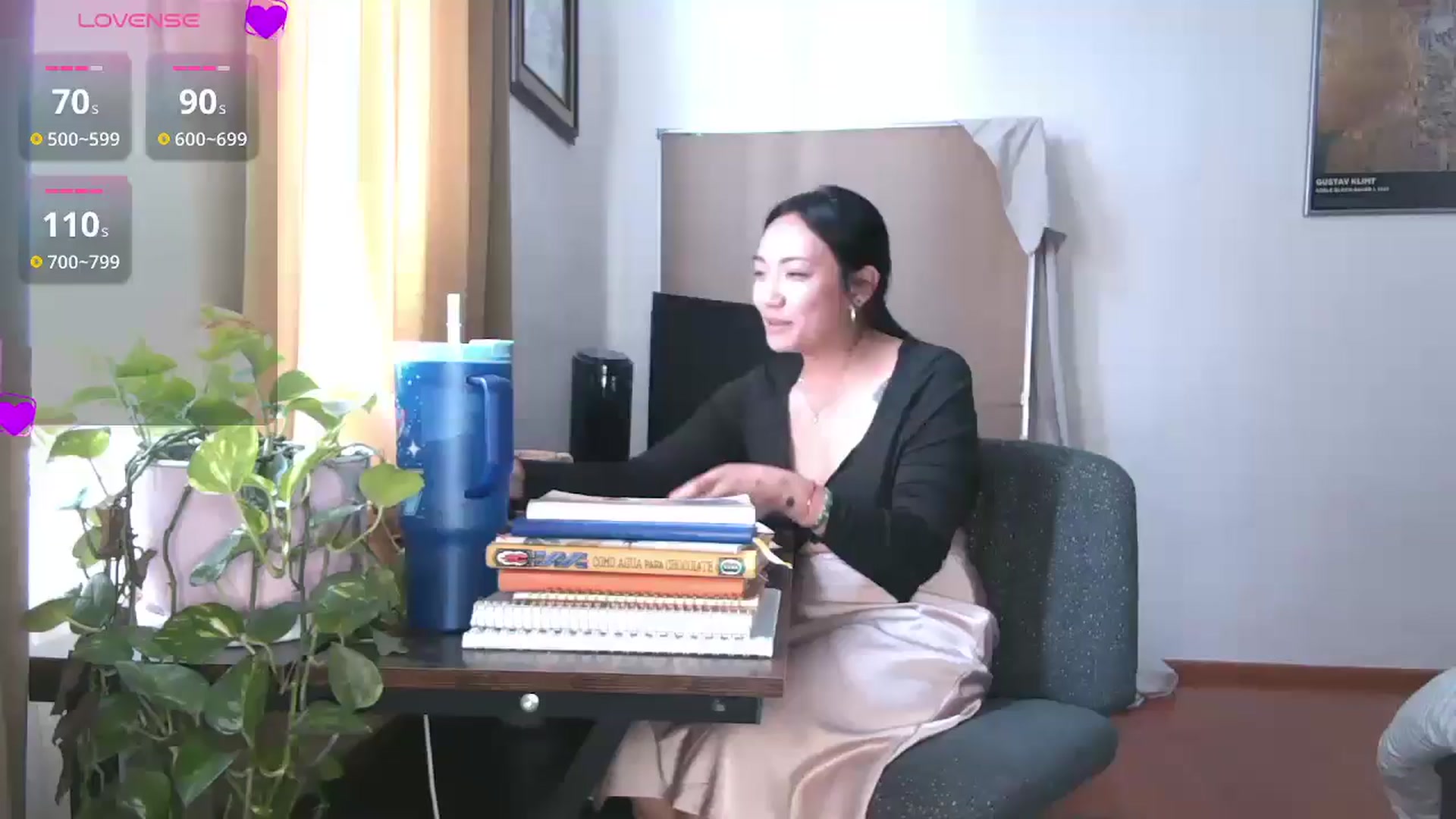 Gallery image thumbnail from yumihana__26's myfreecams stream on, 03/25/2026, 15:37 image 14 of 20