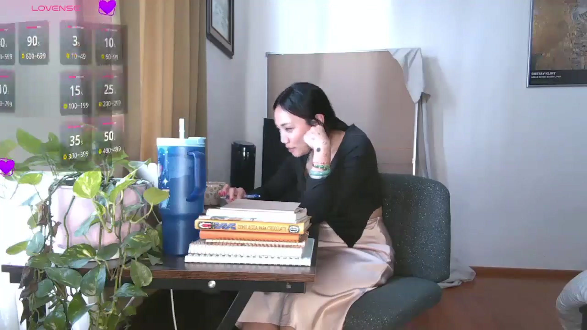 Gallery image thumbnail from yumihana__26's myfreecams stream on, 03/25/2026, 17:56 image 6 of 20