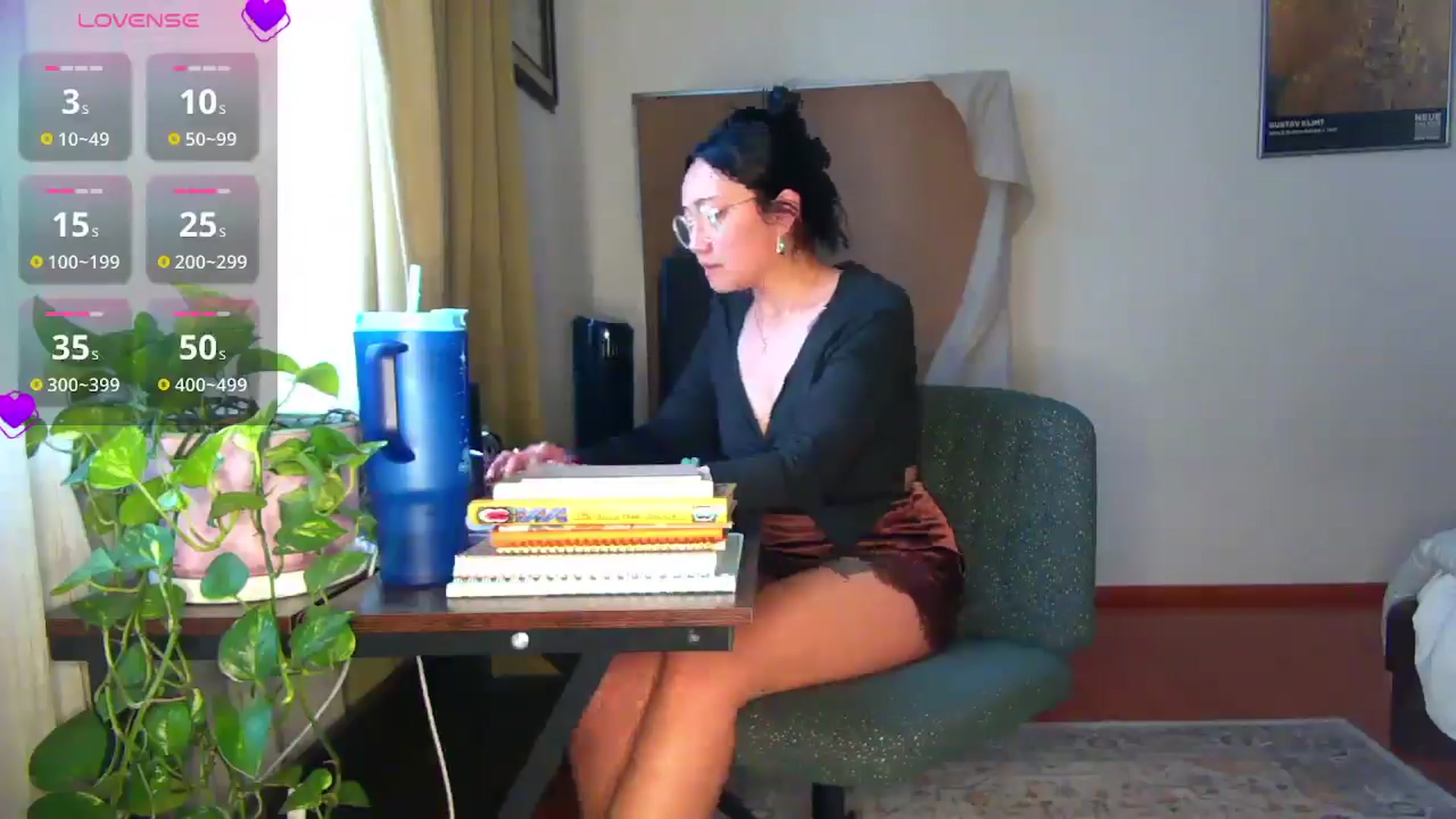 Gallery image thumbnail from yumihana__26's myfreecams stream on, 03/31/2026, 18:49 image 14 of 20