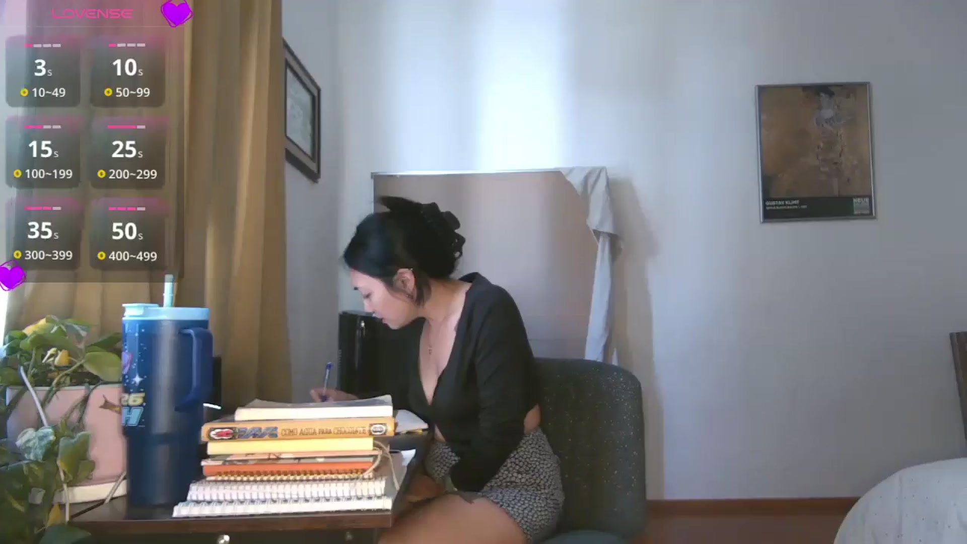Gallery image thumbnail from yumihana__26's myfreecams stream on, 04/29/2026, 18:56 image 10 of 20