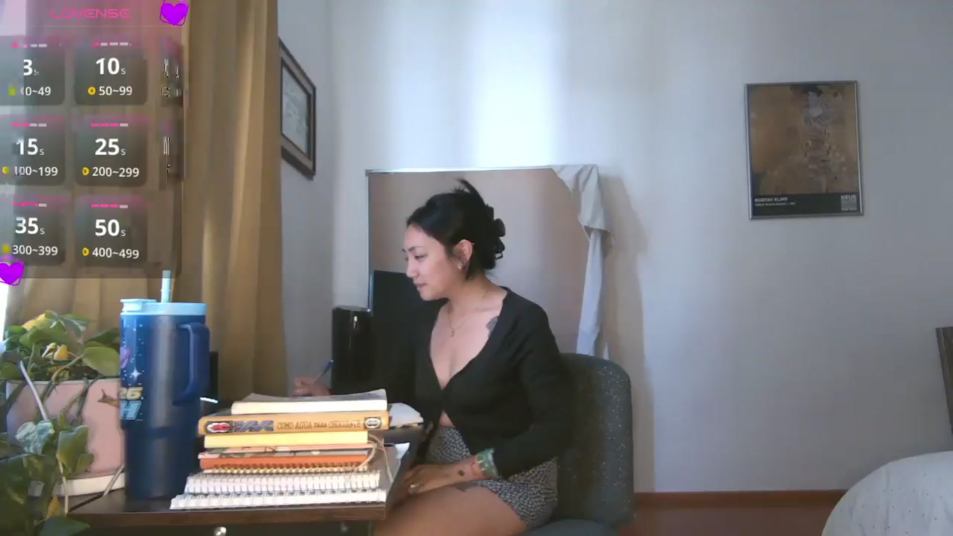 Gallery image thumbnail from yumihana__26's myfreecams stream on, 04/29/2026, 18:56 image 16 of 20