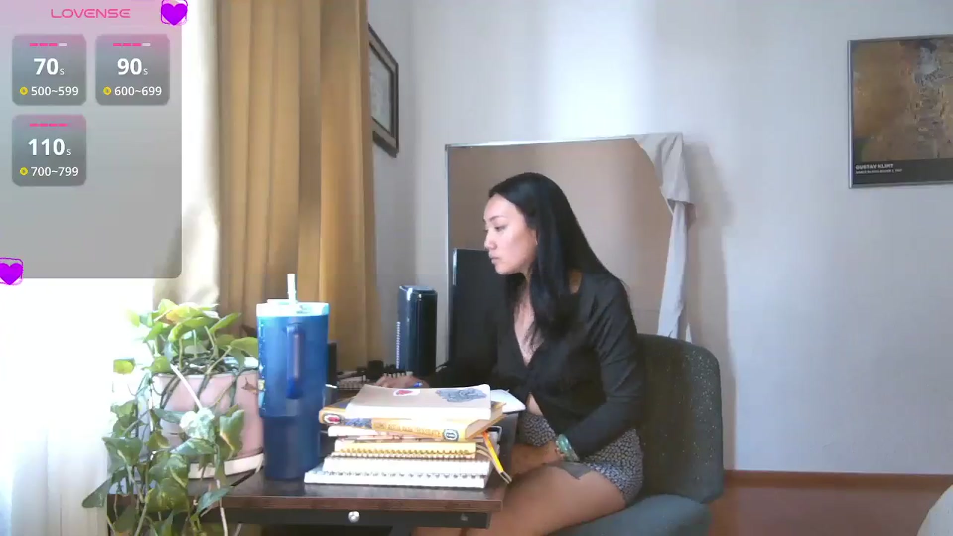 Gallery image thumbnail from yumihana__26's myfreecams stream on, 05/06/2026, 18:46 image 10 of 20