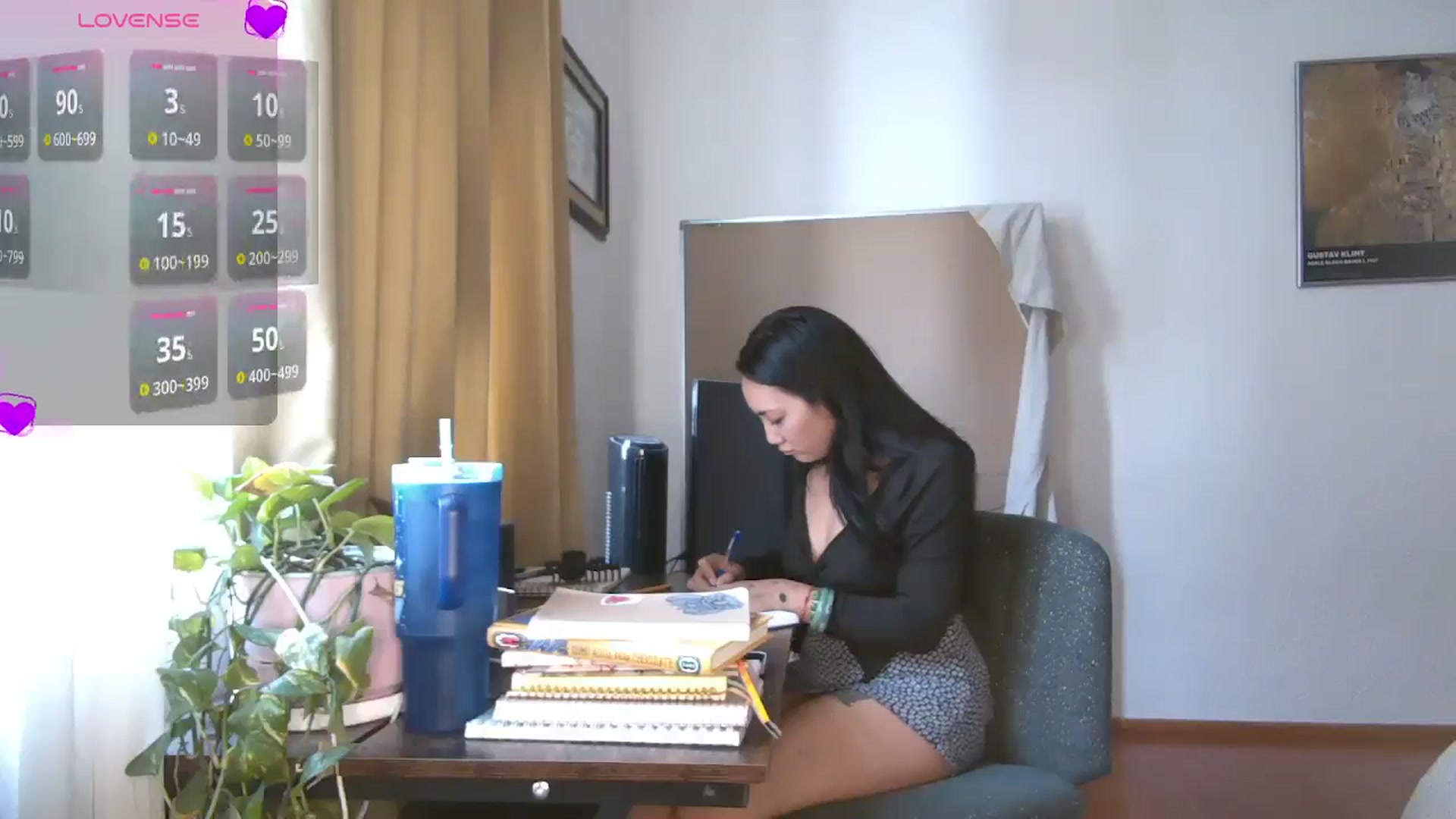 Gallery image thumbnail from yumihana__26's myfreecams stream on, 05/06/2026, 18:46 image 6 of 20