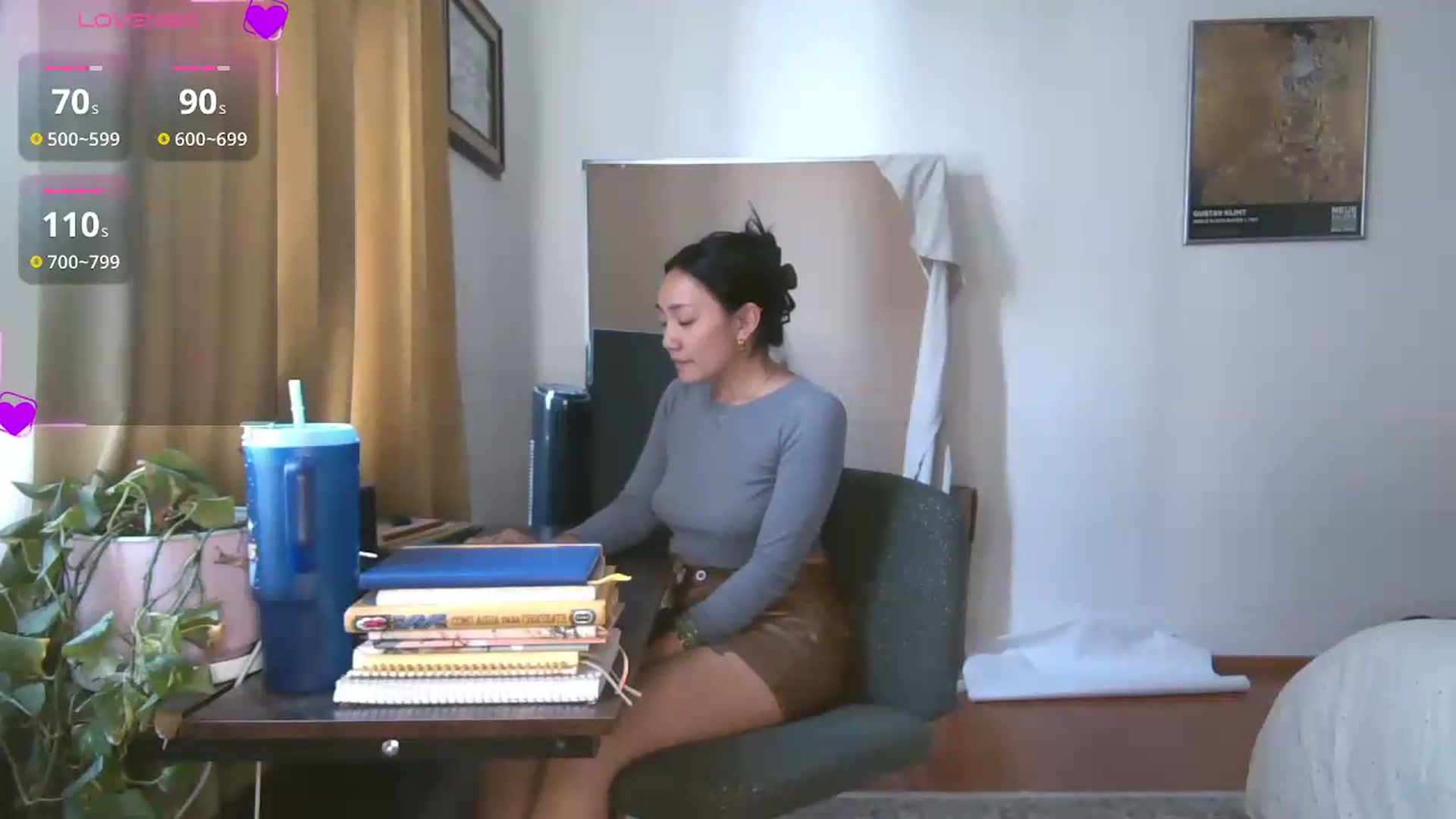 Gallery image thumbnail from yumihana__26's myfreecams stream on, 05/18/2026, 19:40 image 12 of 20
