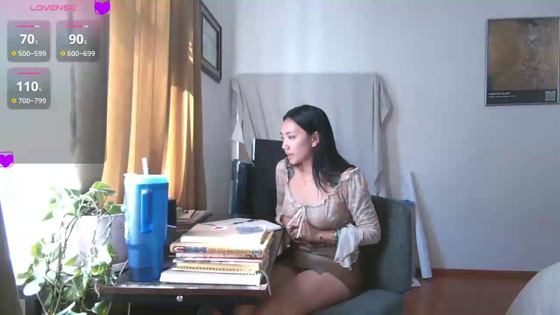 Gallery image thumbnail from yumihana__26's myfreecams stream on, 05/29/2026, 16:30 image 15 of 20