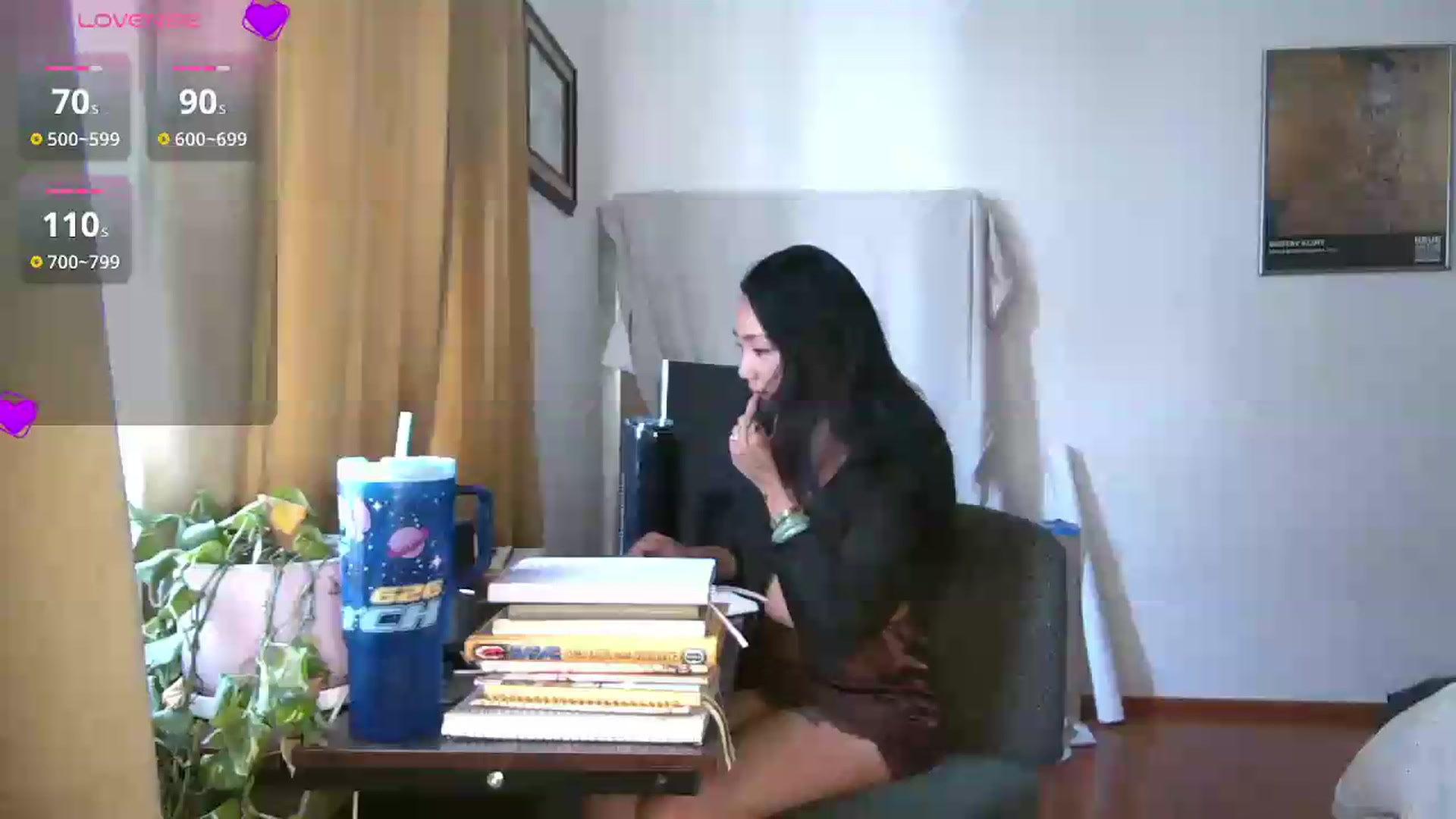 Gallery image thumbnail from yumihana__26's myfreecams stream on, 06/01/2026, 18:35 image 6 of 20