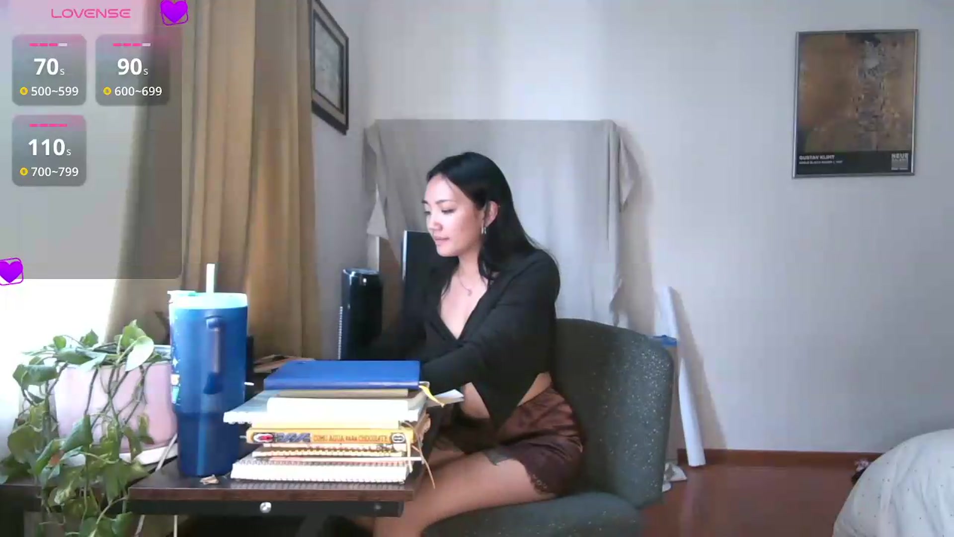 Gallery image thumbnail from yumihana__26's myfreecams stream on, 06/05/2026, 16:45 image 12 of 20
