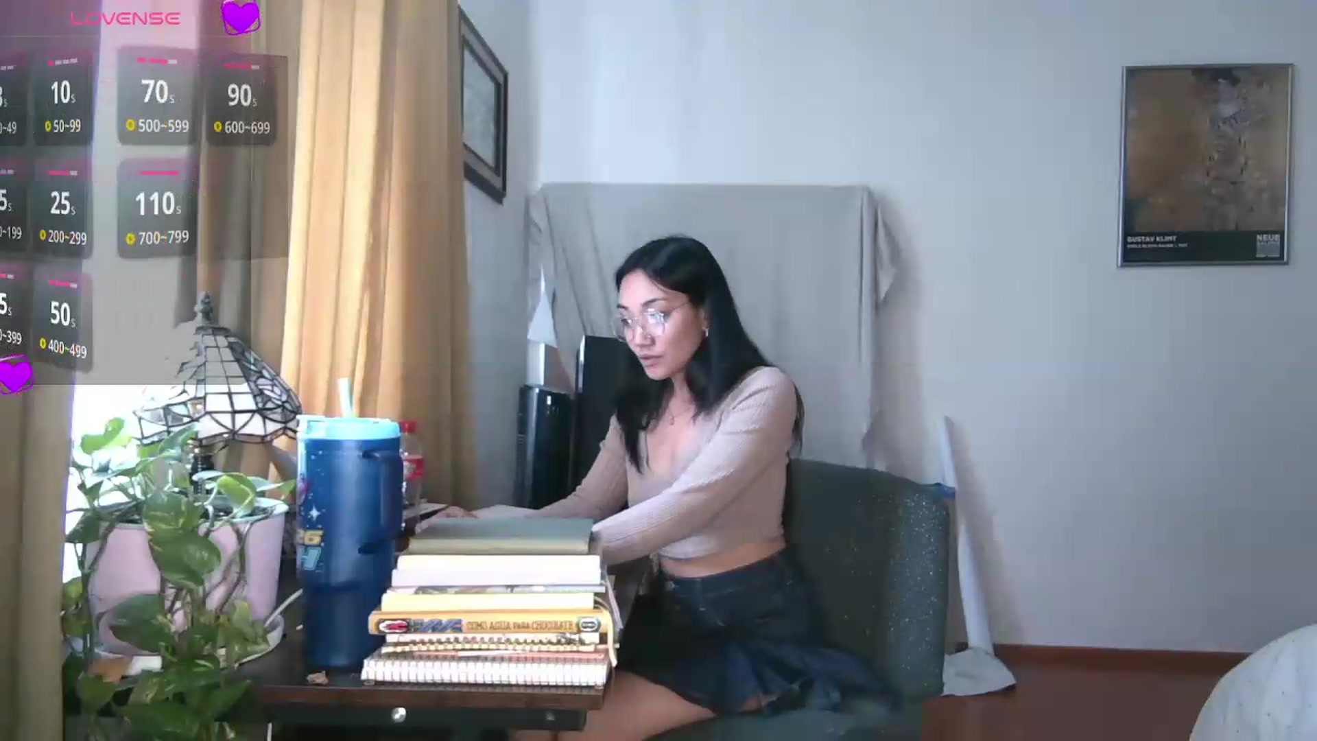 Gallery image thumbnail from yumihana__26's myfreecams stream on, 06/10/2026, 18:42 image 6 of 20
