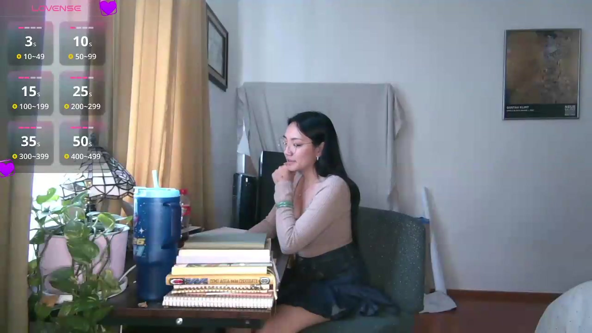 Gallery image thumbnail from yumihana__26's myfreecams stream on, 06/10/2026, 18:42 image 14 of 20