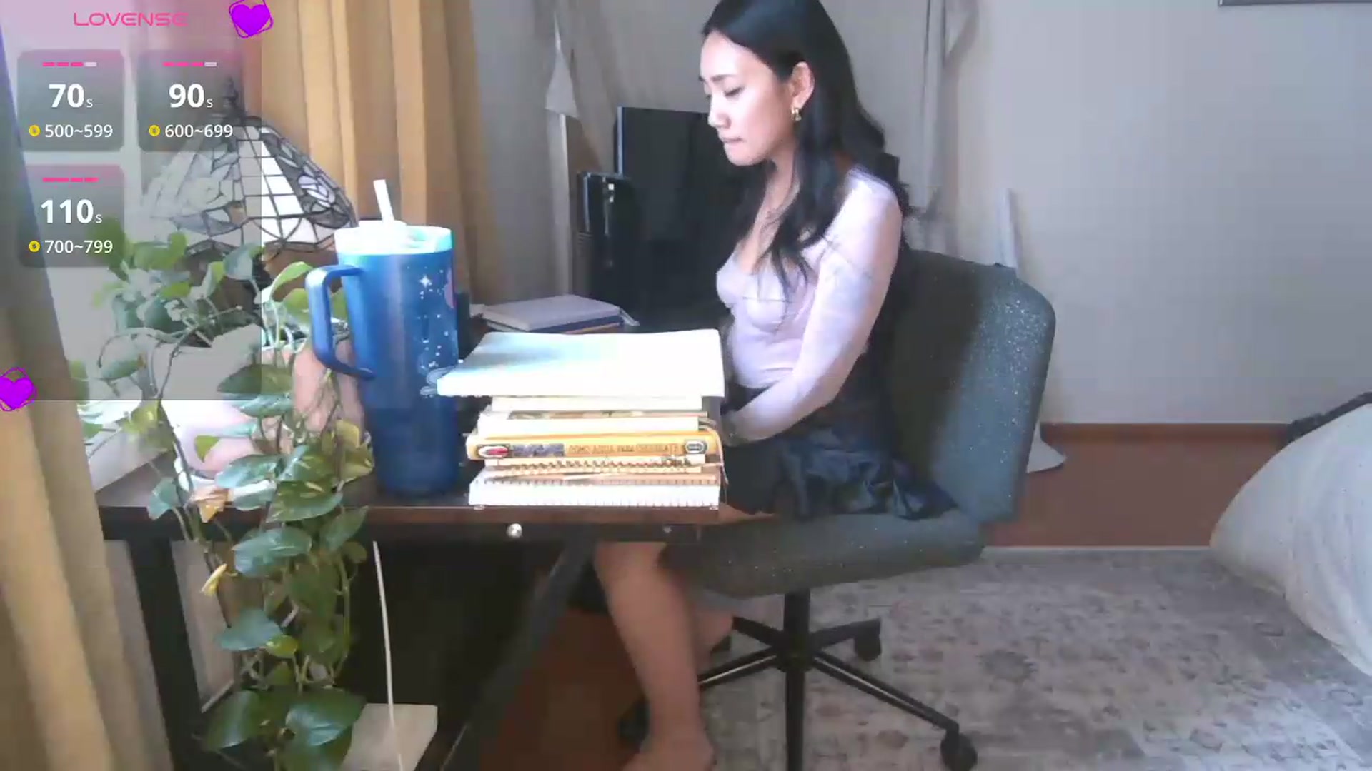 Gallery image thumbnail from yumihana__26's myfreecams stream on, 06/25/2026, 19:21 image 15 of 20
