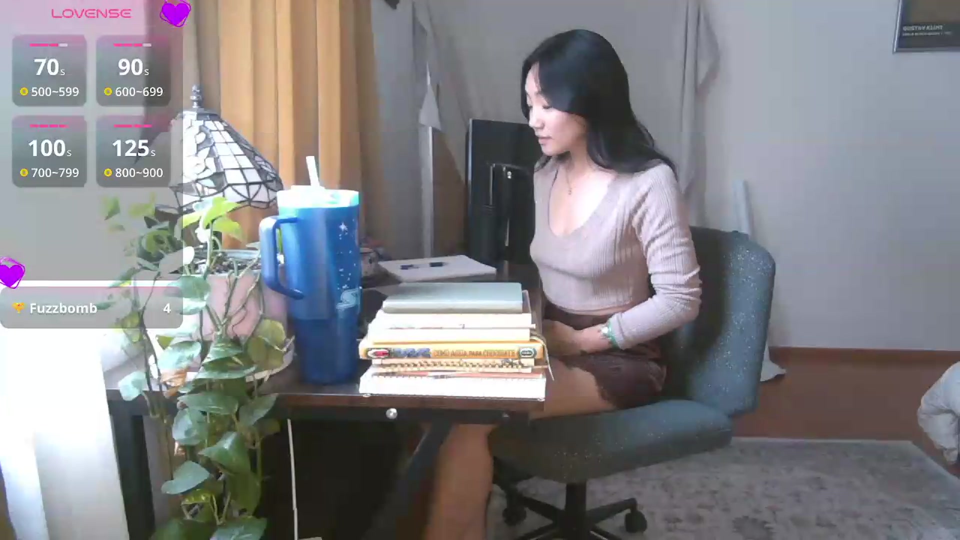 Gallery image thumbnail from yumihana__26's myfreecams stream on, 06/30/2026, 16:55 image 14 of 20