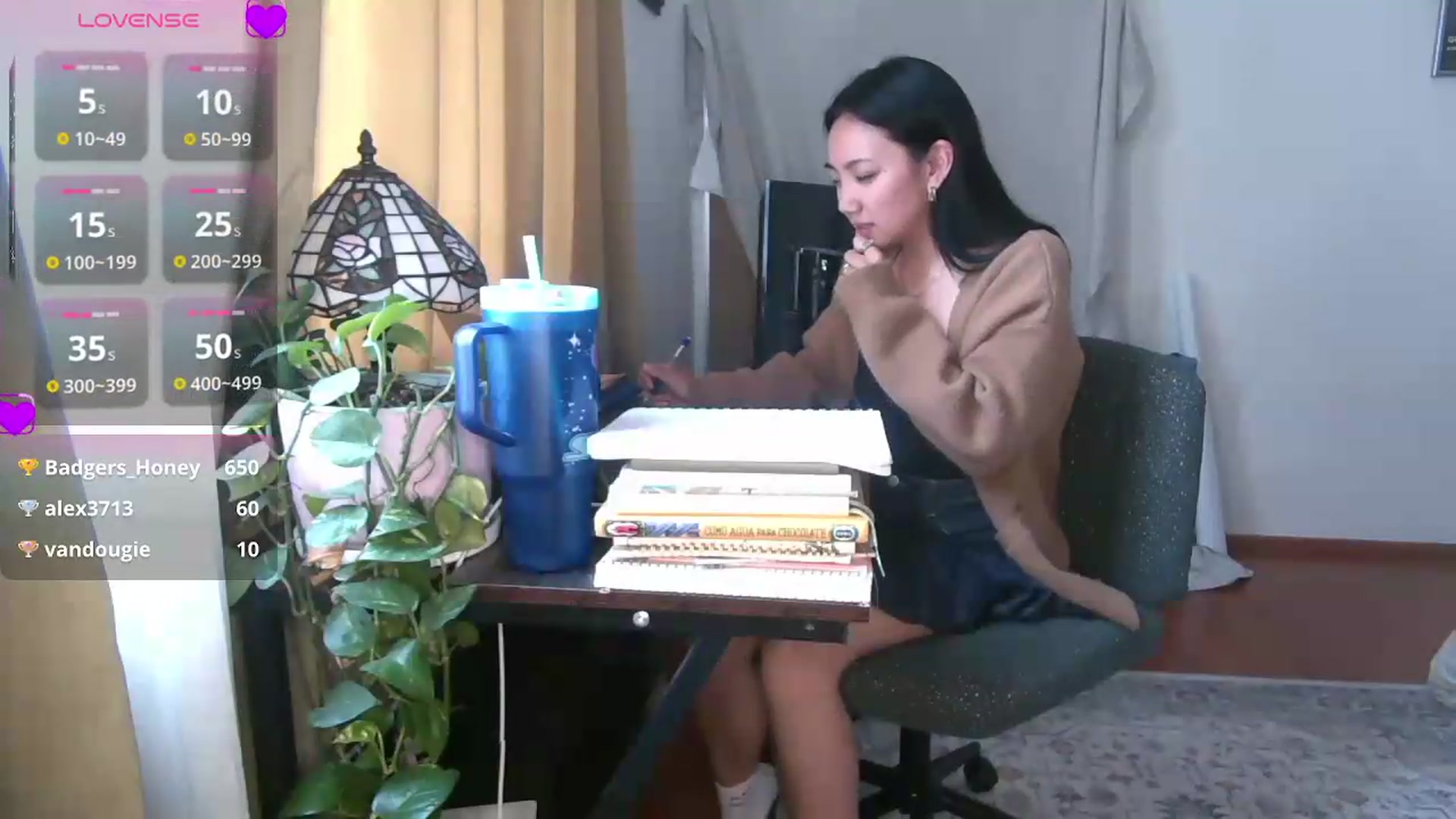 Gallery image thumbnail from yumihana__26's myfreecams stream on, 07/01/2026, 19:13 image 16 of 20