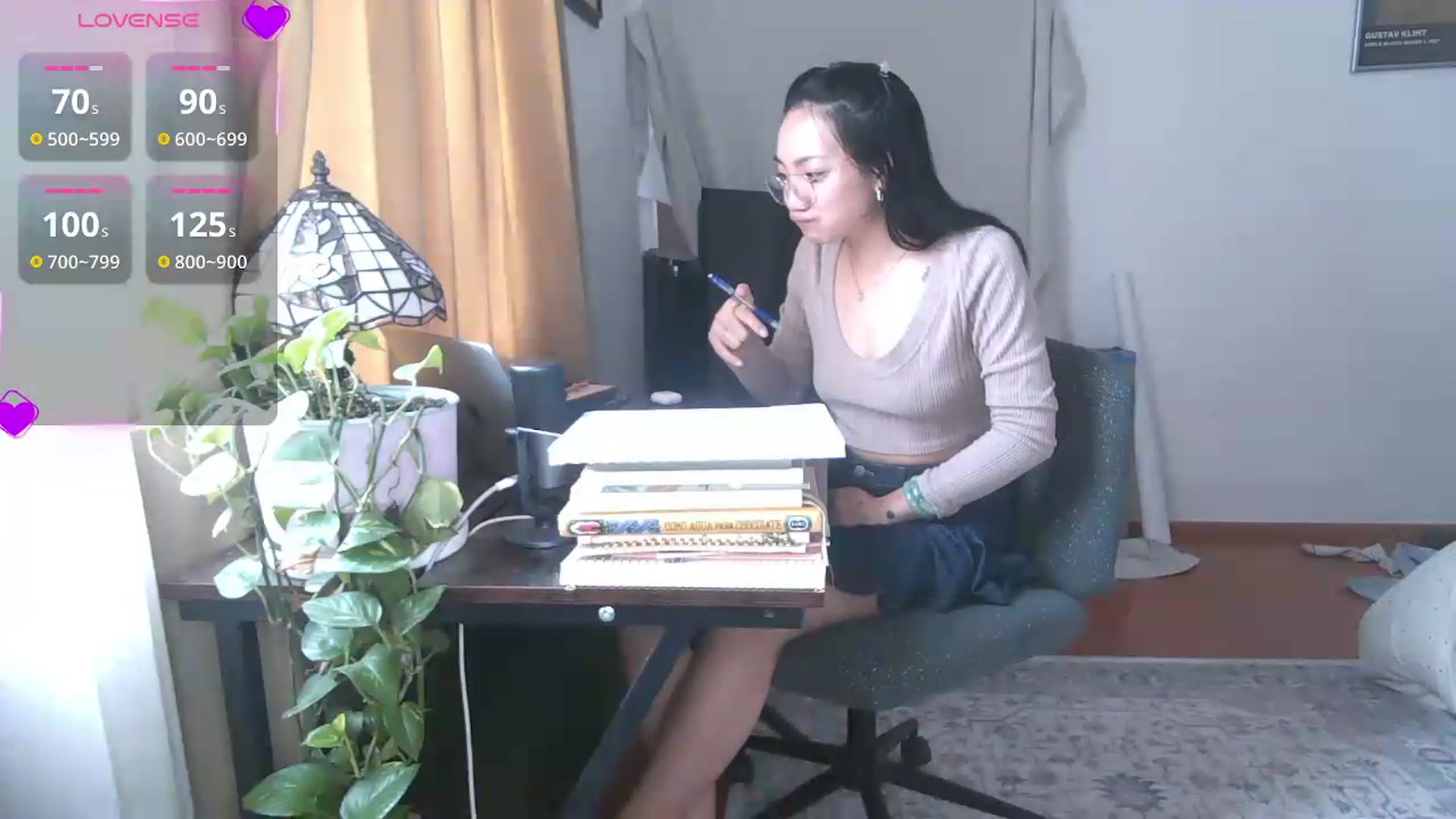Gallery image thumbnail from yumihana__26's myfreecams stream on, 07/06/2026, 15:00 image 10 of 20