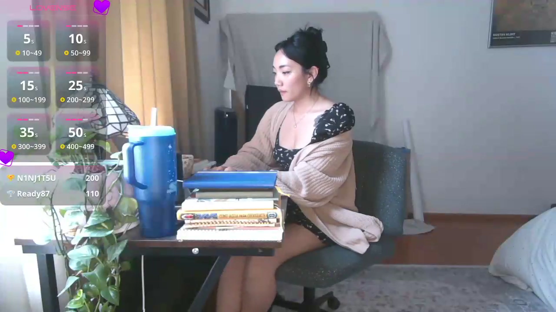 Gallery image thumbnail from yumihana__26's myfreecams stream on, 07/10/2026, 17:36 image 13 of 20