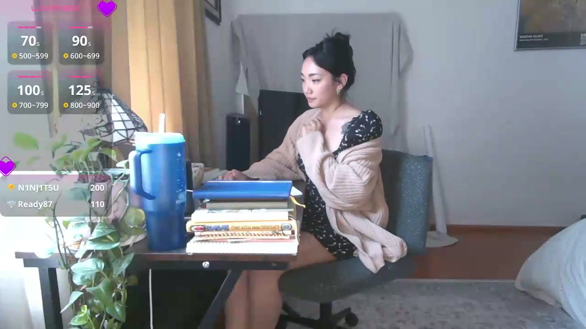 Gallery image thumbnail from yumihana__26's myfreecams stream on, 07/10/2026, 17:36 image 12 of 20