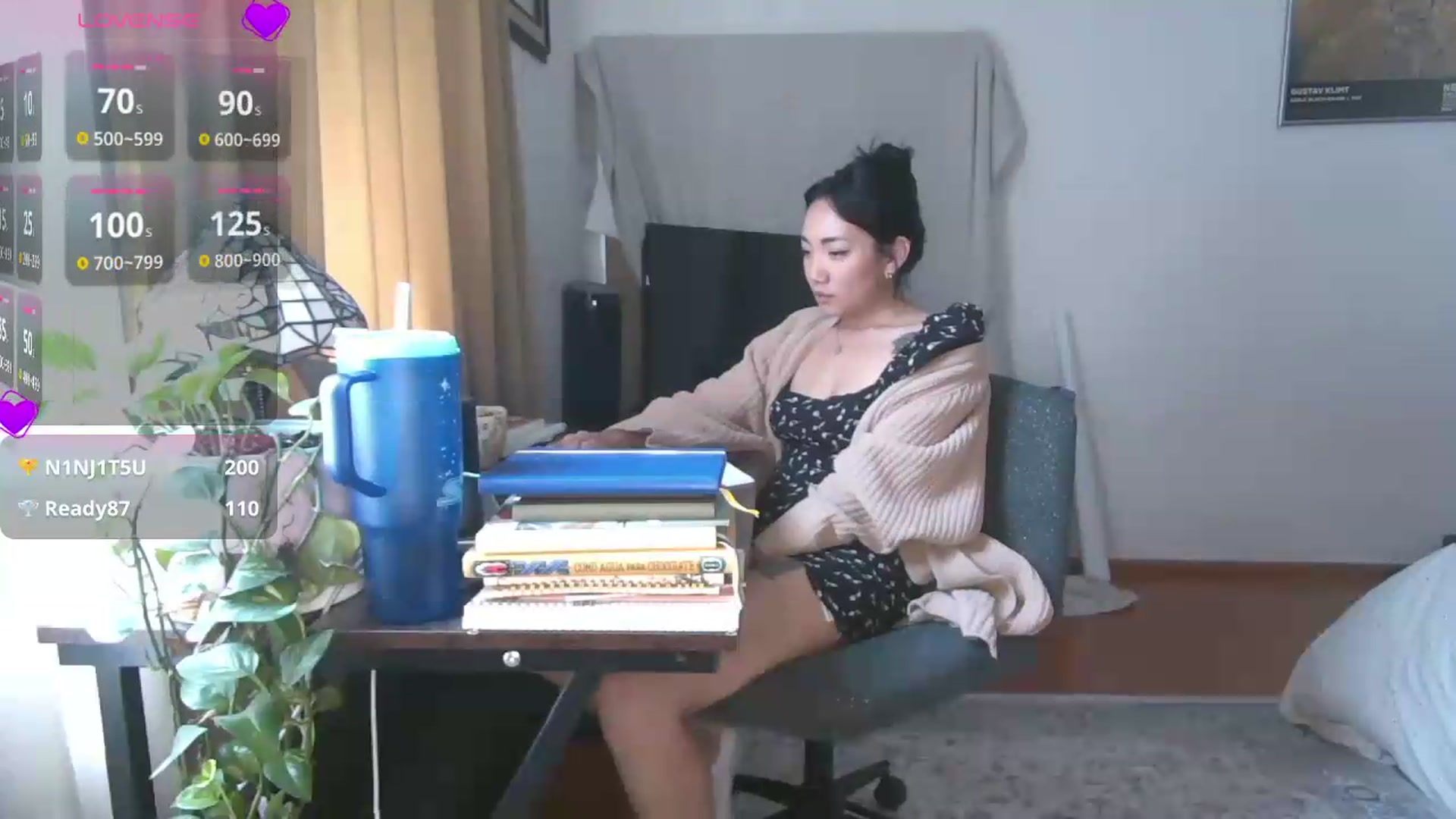 Gallery image thumbnail from yumihana__26's myfreecams stream on, 07/10/2026, 17:36 image 10 of 20