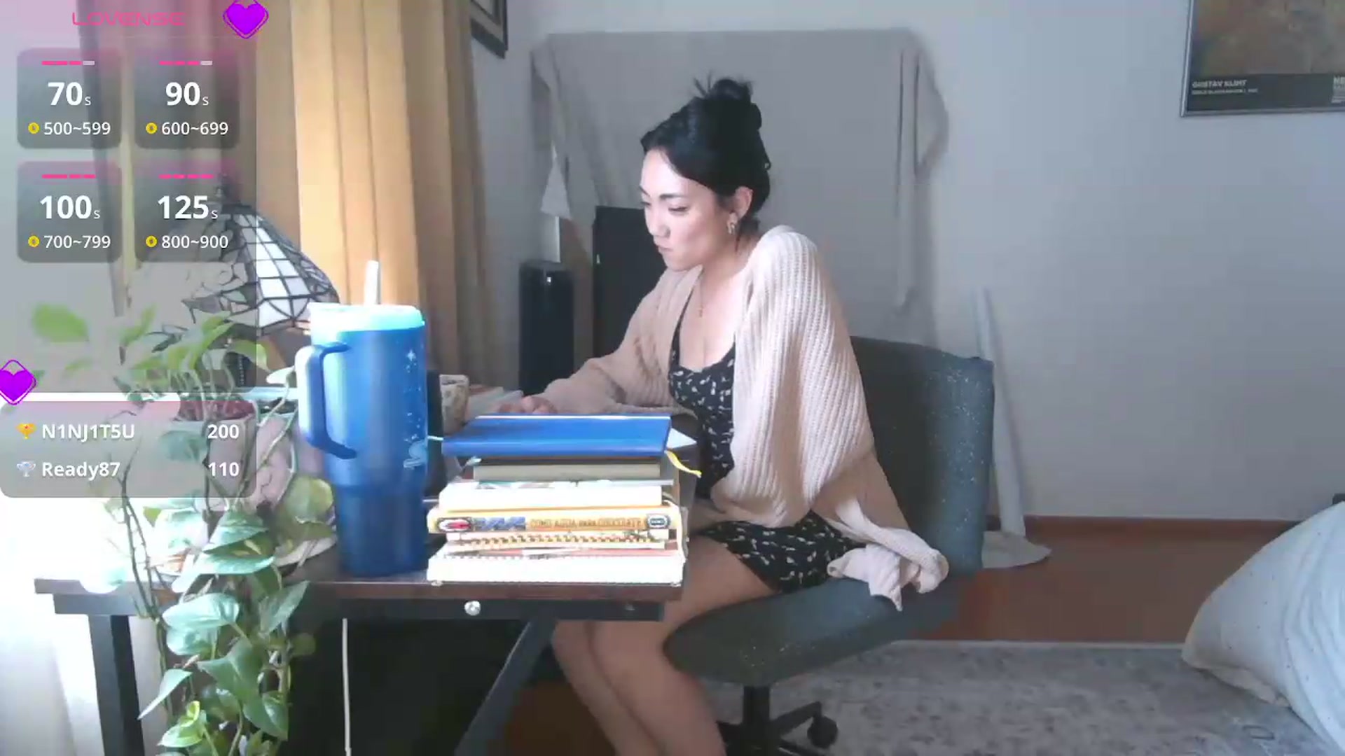 Gallery image thumbnail from yumihana__26's myfreecams stream on, 07/10/2026, 17:36 image 6 of 20